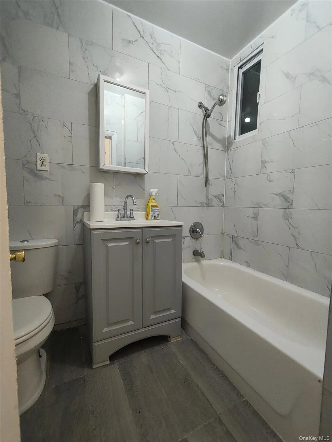 106-47 Union Hall Street, New York, NY, 3 Bedrooms Bedrooms, 6 Rooms Rooms,1 BathroomBathrooms,Residential Lease,For Rent,Union Hall,0,1049989 106-47 Union Hall Street, New York, NY, 3 Bedrooms Bedrooms, 6 Rooms Rooms,1 BathroomBathrooms,Residential Lease,For Rent,Union Hall,0,1049989