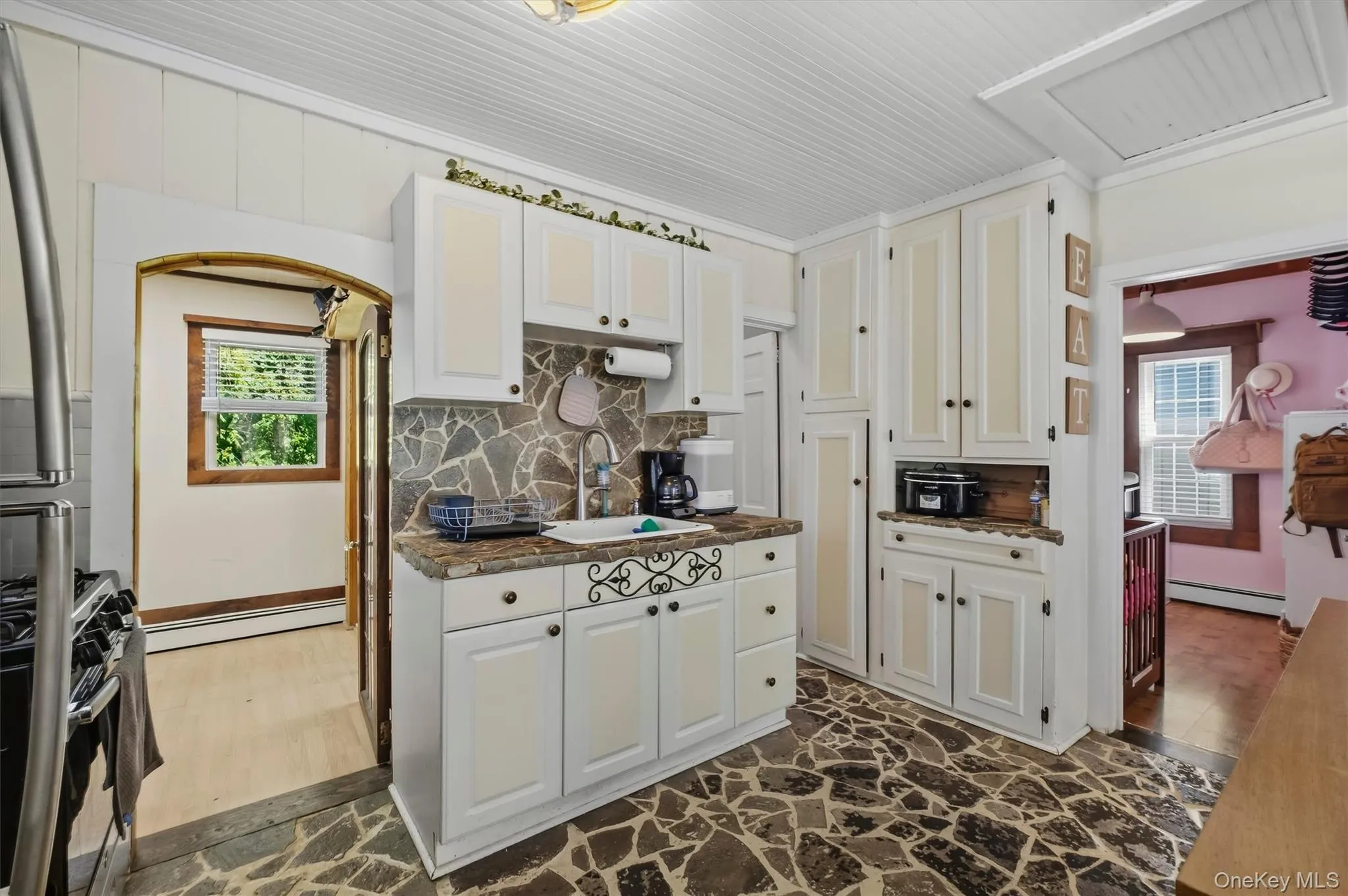 8 Huntington Road, Carmel, NY, 2 Bedrooms Bedrooms, 5 Rooms Rooms,1 BathroomBathrooms,Residential,For Rent,Huntington,0,1049992 8 Huntington Road, Carmel, NY, 2 Bedrooms Bedrooms, 5 Rooms Rooms,1 BathroomBathrooms,Residential,For Rent,Huntington,0,1049992