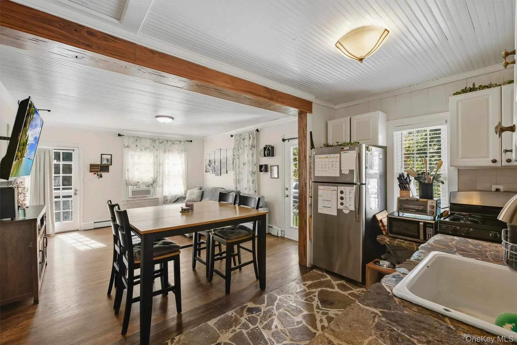 8 Huntington Road, Carmel, NY, 2 Bedrooms Bedrooms, 5 Rooms Rooms,1 BathroomBathrooms,Residential,For Rent,Huntington,0,1049992 8 Huntington Road, Carmel, NY, 2 Bedrooms Bedrooms, 5 Rooms Rooms,1 BathroomBathrooms,Residential,For Rent,Huntington,0,1049992