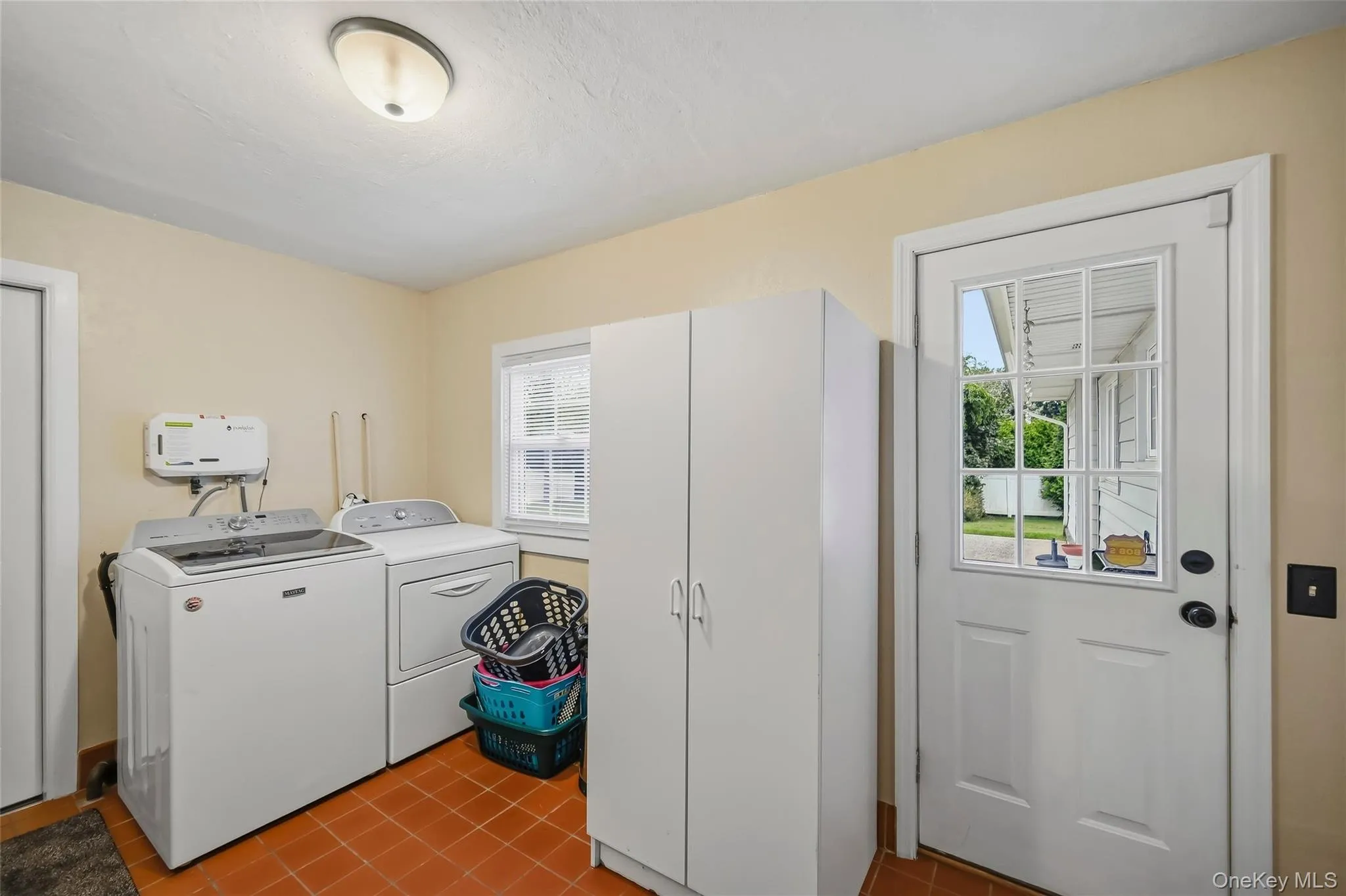 4 Pheasant Drive, Clarkstown, NY, 3 Bedrooms Bedrooms, 11 Rooms Rooms,2 BathroomsBathrooms,Residential,For Rent,Pheasant,0,1049993 4 Pheasant Drive, Clarkstown, NY, 3 Bedrooms Bedrooms, 11 Rooms Rooms,2 BathroomsBathrooms,Residential,For Rent,Pheasant,0,1049993