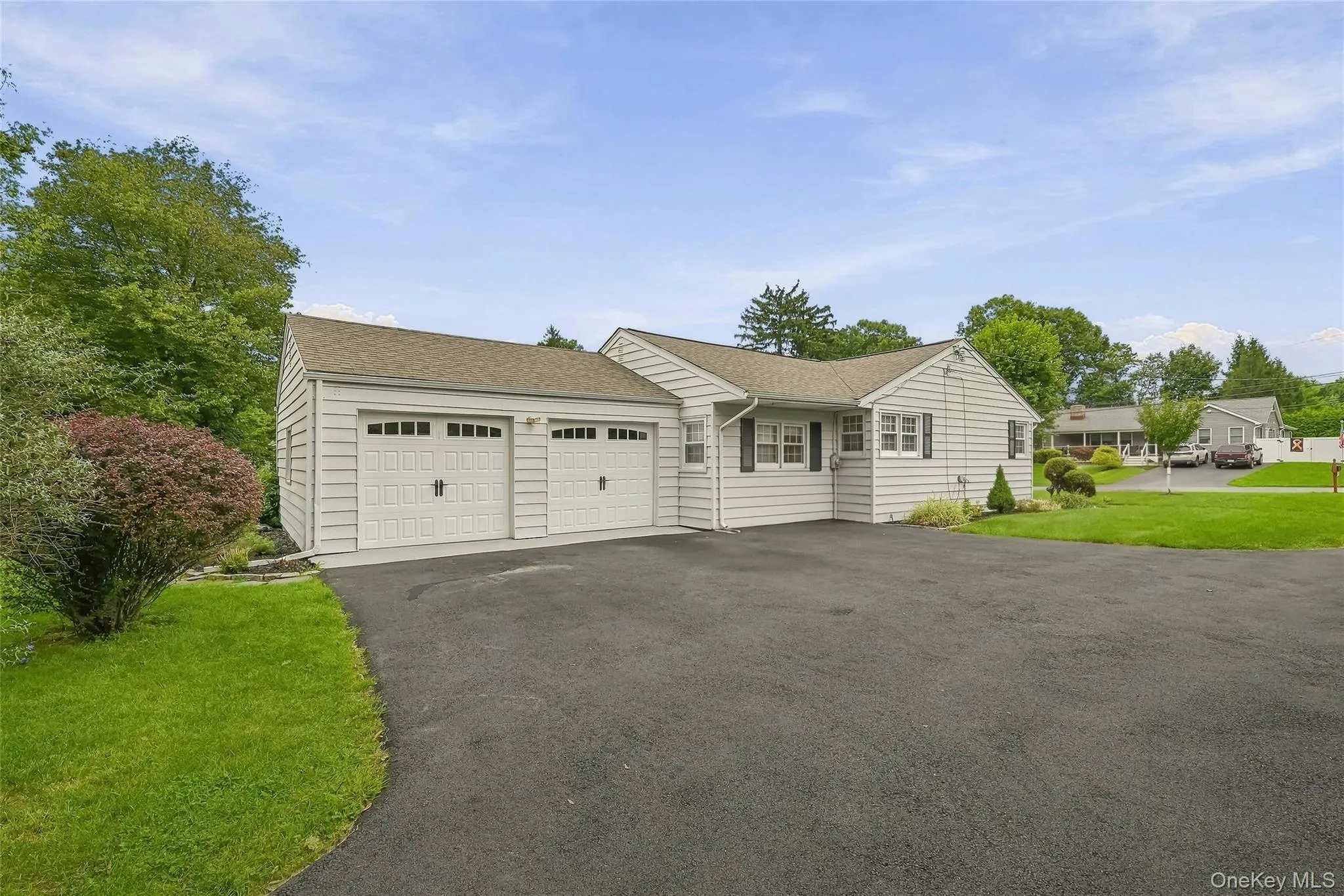 4 Pheasant Drive, Clarkstown, NY, 3 Bedrooms Bedrooms, 11 Rooms Rooms,2 BathroomsBathrooms,Residential,For Rent,Pheasant,0,1049993 4 Pheasant Drive, Clarkstown, NY, 3 Bedrooms Bedrooms, 11 Rooms Rooms,2 BathroomsBathrooms,Residential,For Rent,Pheasant,0,1049993