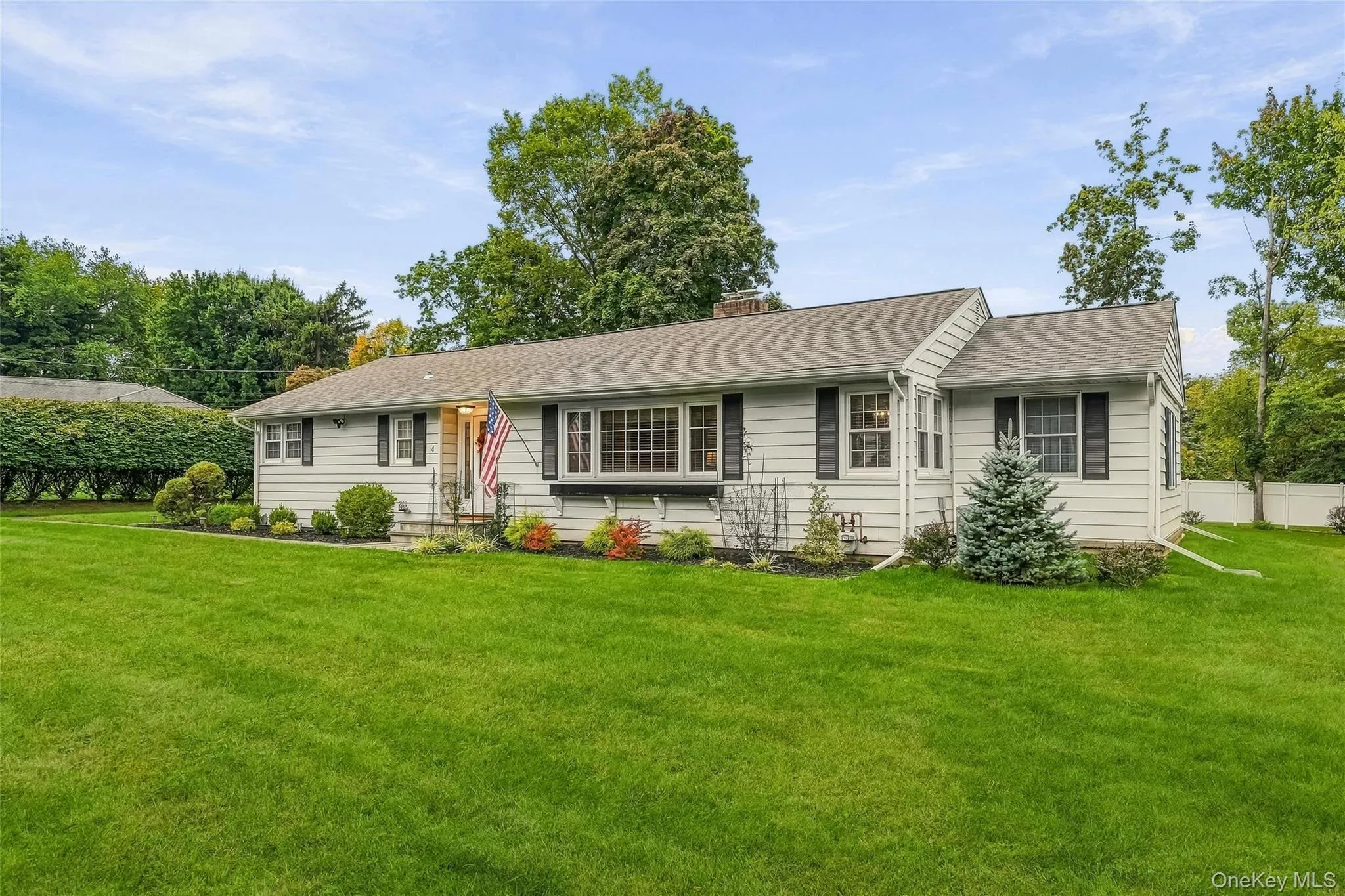 4 Pheasant Drive, Clarkstown, NY, 3 Bedrooms Bedrooms, 11 Rooms Rooms,2 BathroomsBathrooms,Residential,For Rent,Pheasant,0,1049993 4 Pheasant Drive, Clarkstown, NY, 3 Bedrooms Bedrooms, 11 Rooms Rooms,2 BathroomsBathrooms,Residential,For Rent,Pheasant,0,1049993