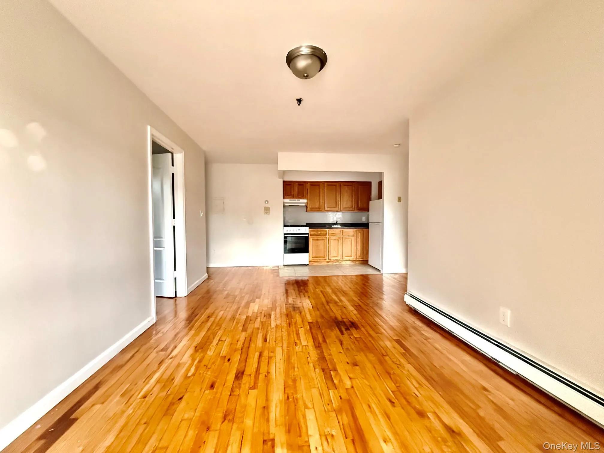 5811 84th Place, New York, NY, 2 Bedroom Bedrooms, 5 Room Rooms,1 BathroomBathrooms,Residential Lease,For Rent,Place,0,1049996 5811 84th Place, New York, NY, 2 Bedroom Bedrooms, 5 Room Rooms,1 BathroomBathrooms,Residential Lease,For Rent,Place,0,1049996