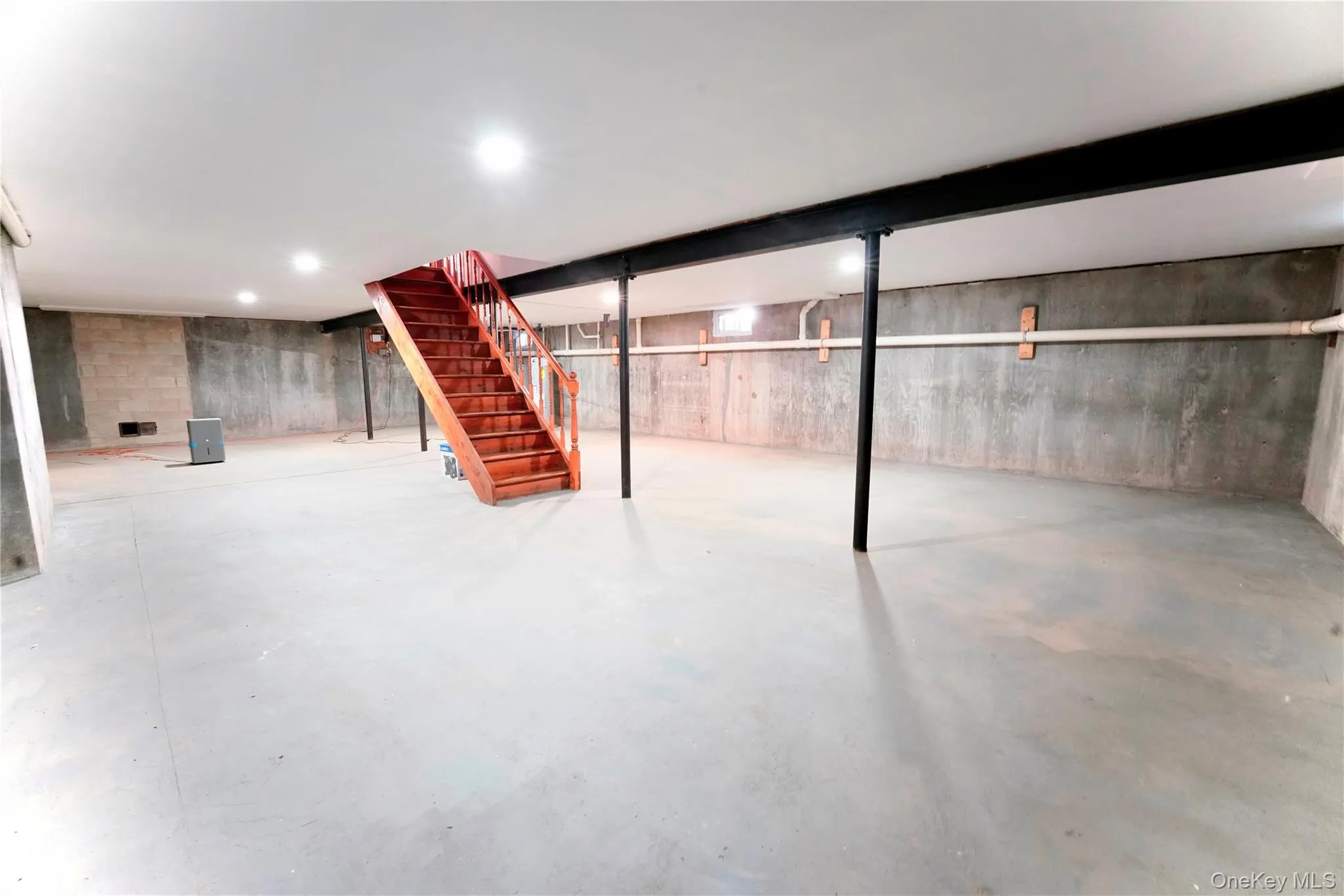 Full Basement Full Basement