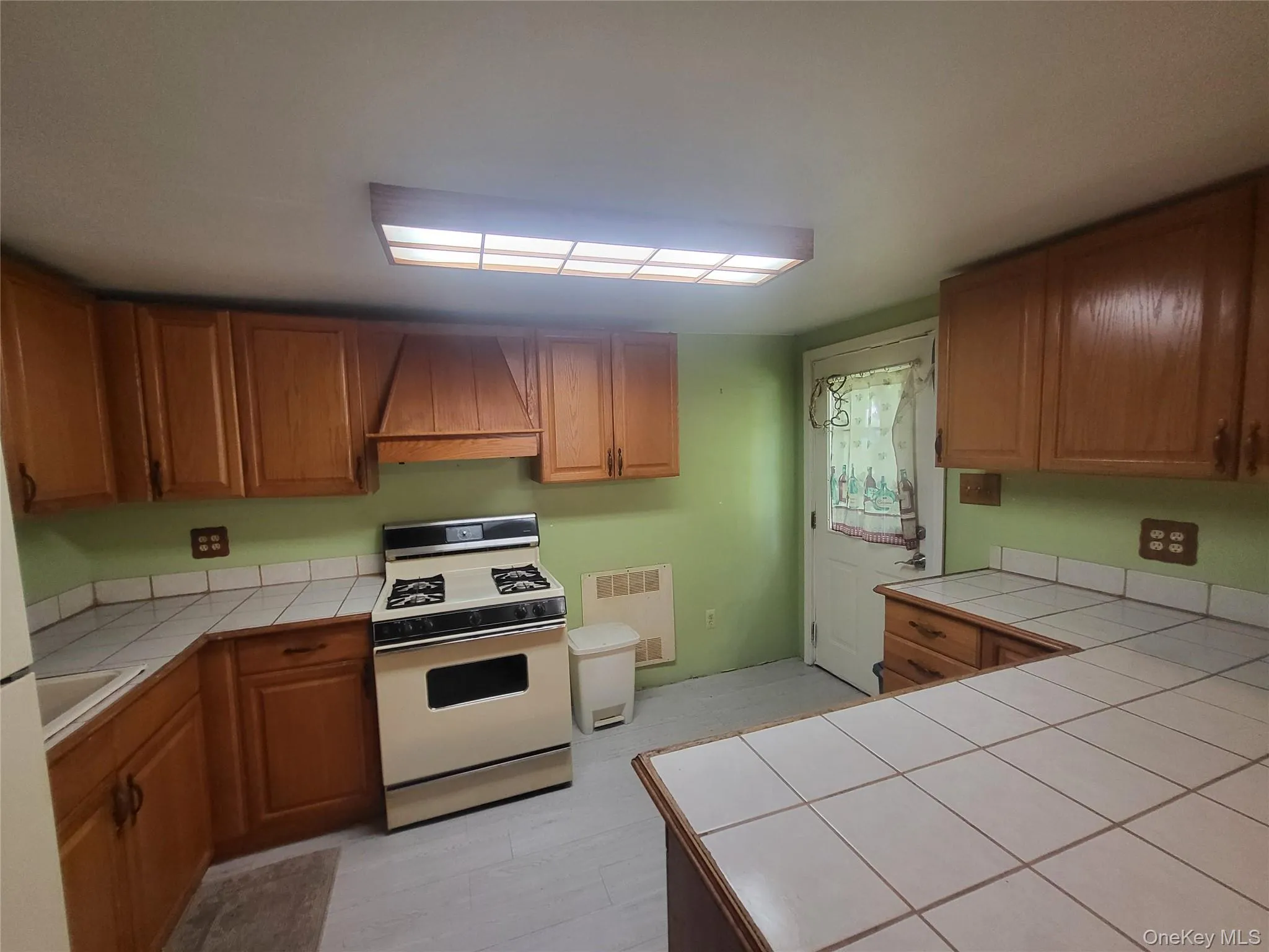 Kitchen with plenty of cabinet space Kitchen with plenty of cabinet space