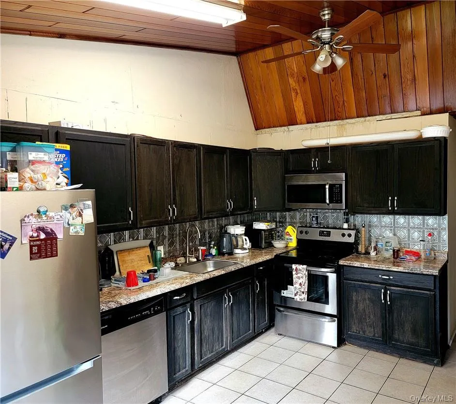 Another view of the Kitchen Another view of the Kitchen