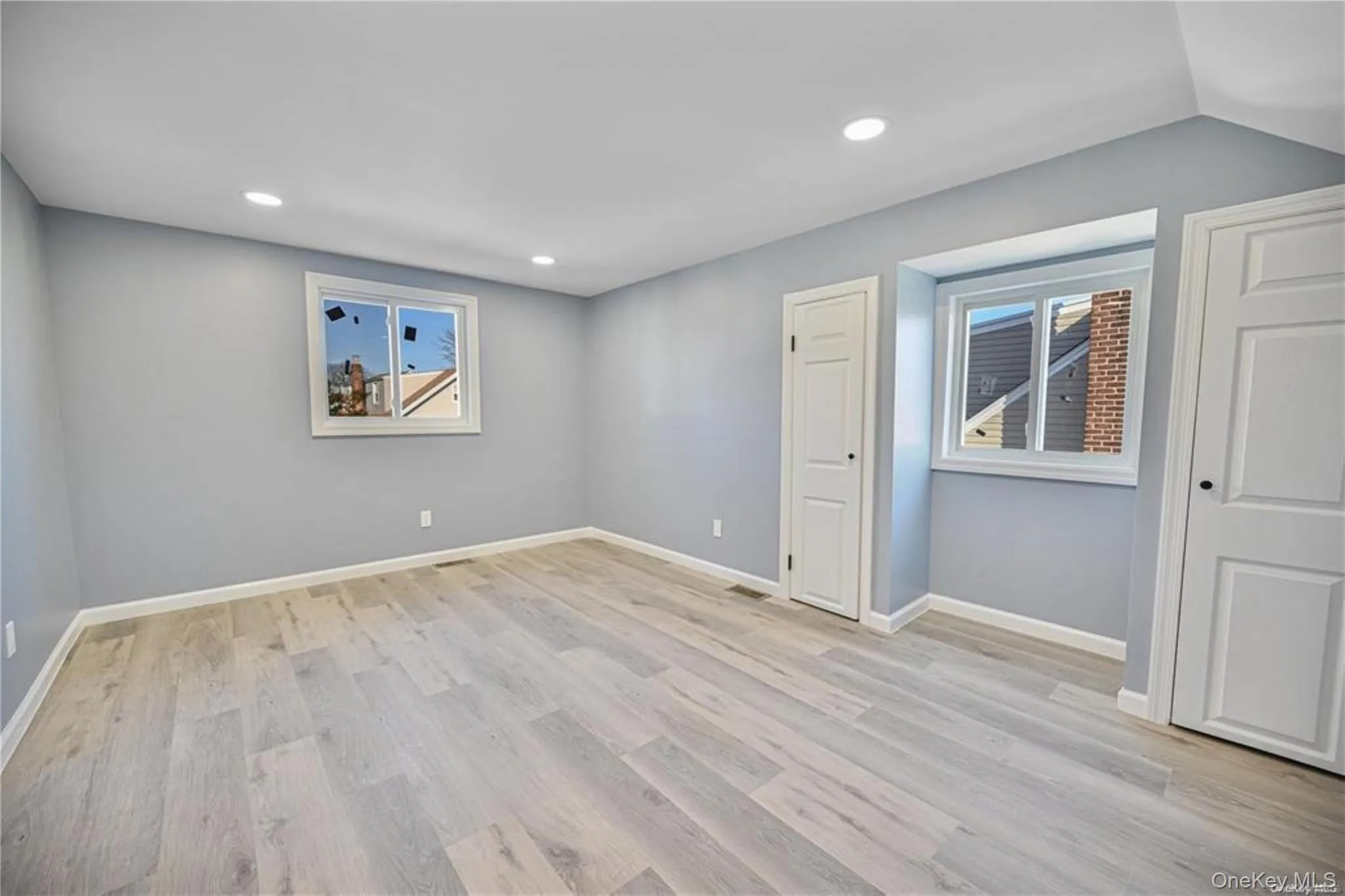 253 Meyer Avenue, Hempstead, NY, 4 Bedrooms Bedrooms, 11 Rooms Rooms,3 BathroomsBathrooms,Residential,For Rent,Meyer,0,1050003 253 Meyer Avenue, Hempstead, NY, 4 Bedrooms Bedrooms, 11 Rooms Rooms,3 BathroomsBathrooms,Residential,For Rent,Meyer,0,1050003