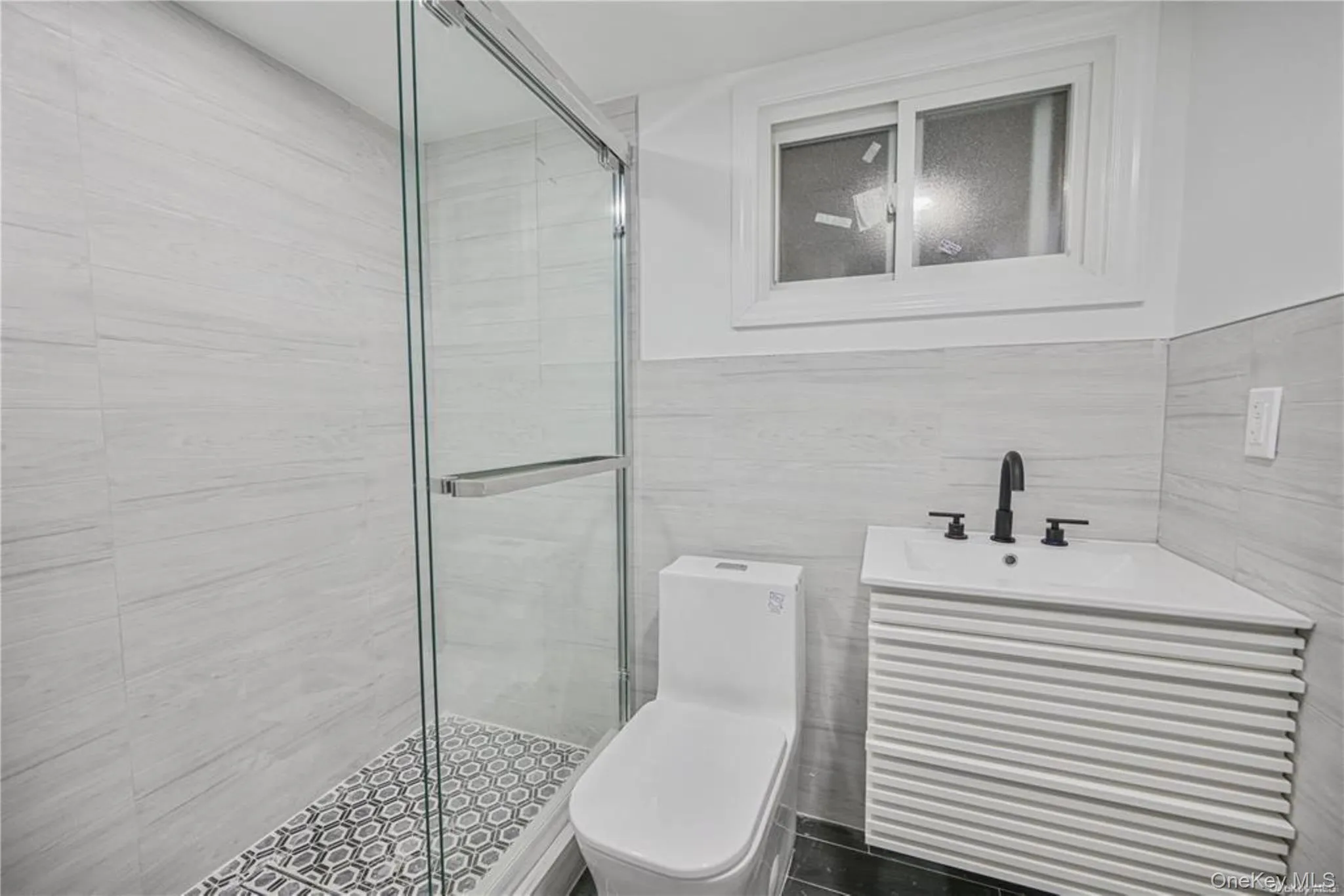 253 Meyer Avenue, Hempstead, NY, 4 Bedrooms Bedrooms, 11 Rooms Rooms,3 BathroomsBathrooms,Residential,For Rent,Meyer,0,1050003 253 Meyer Avenue, Hempstead, NY, 4 Bedrooms Bedrooms, 11 Rooms Rooms,3 BathroomsBathrooms,Residential,For Rent,Meyer,0,1050003