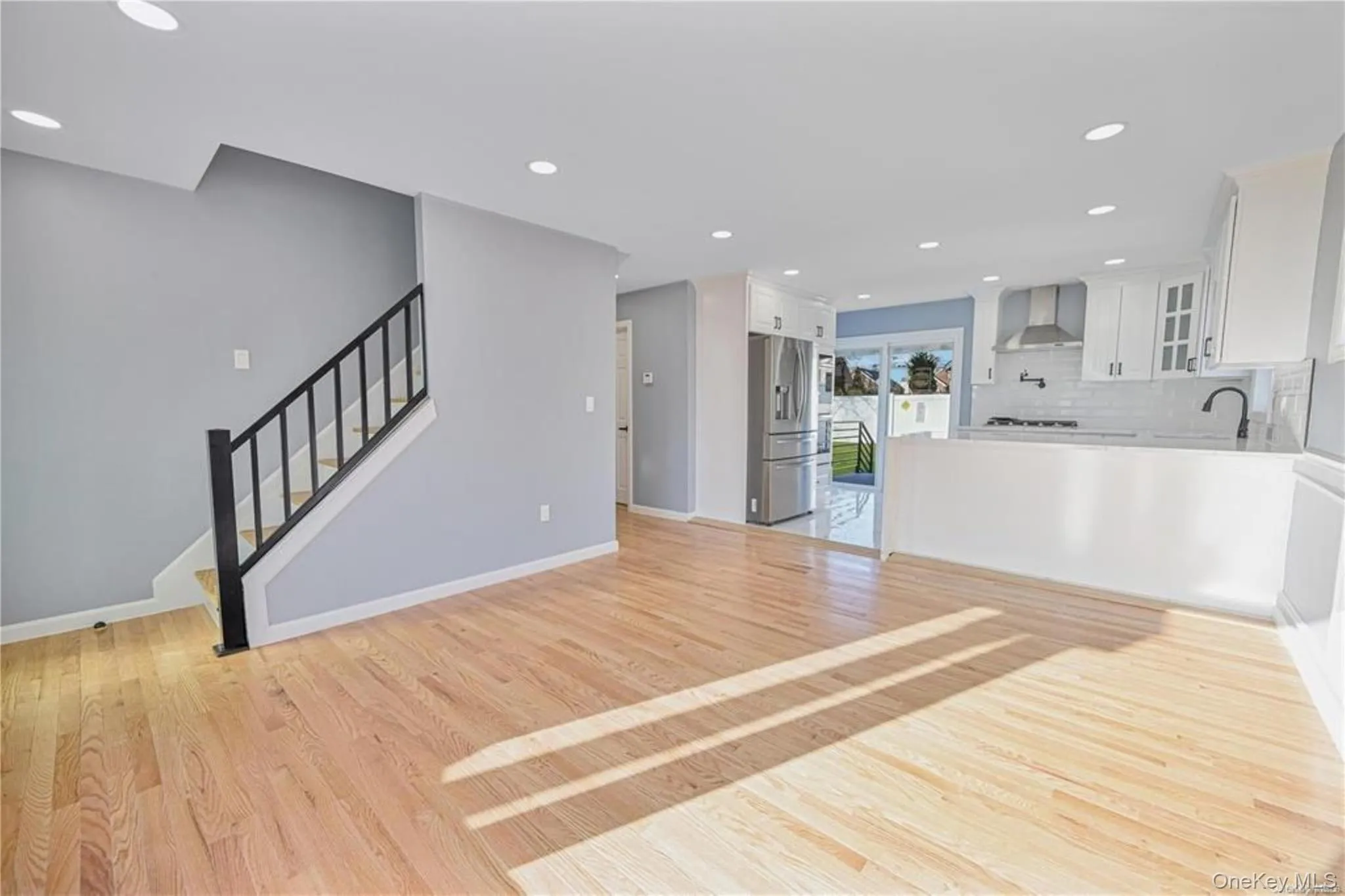 253 Meyer Avenue, Hempstead, NY, 4 Bedrooms Bedrooms, 11 Rooms Rooms,3 BathroomsBathrooms,Residential,For Rent,Meyer,0,1050003 253 Meyer Avenue, Hempstead, NY, 4 Bedrooms Bedrooms, 11 Rooms Rooms,3 BathroomsBathrooms,Residential,For Rent,Meyer,0,1050003