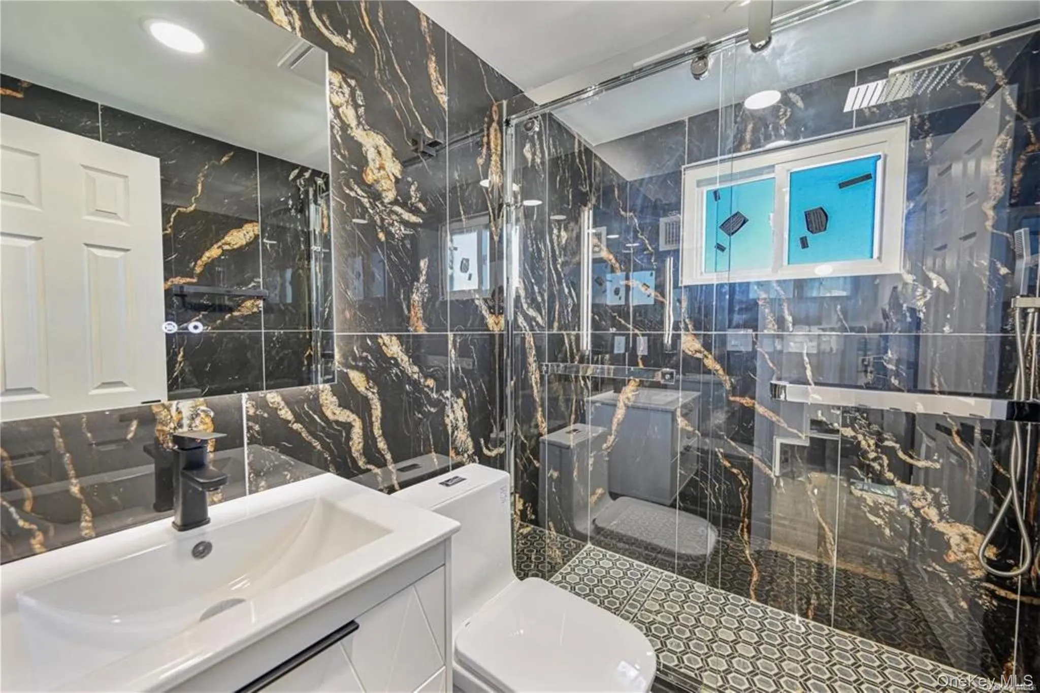 253 Meyer Avenue, Hempstead, NY, 4 Bedrooms Bedrooms, 11 Rooms Rooms,3 BathroomsBathrooms,Residential,For Rent,Meyer,0,1050003 253 Meyer Avenue, Hempstead, NY, 4 Bedrooms Bedrooms, 11 Rooms Rooms,3 BathroomsBathrooms,Residential,For Rent,Meyer,0,1050003
