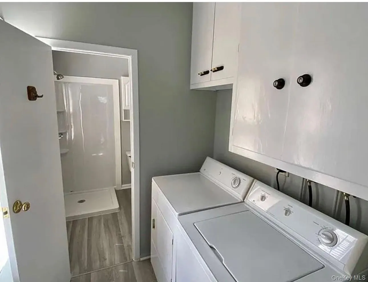 21 Duane Street, Oyster Bay, NY, 3 Bedroom Bedrooms, 6 Room Rooms,2 BathroomBathrooms,Residential Lease,For Rent,Duane,0,1050004 21 Duane Street, Oyster Bay, NY, 3 Bedroom Bedrooms, 6 Room Rooms,2 BathroomBathrooms,Residential Lease,For Rent,Duane,0,1050004