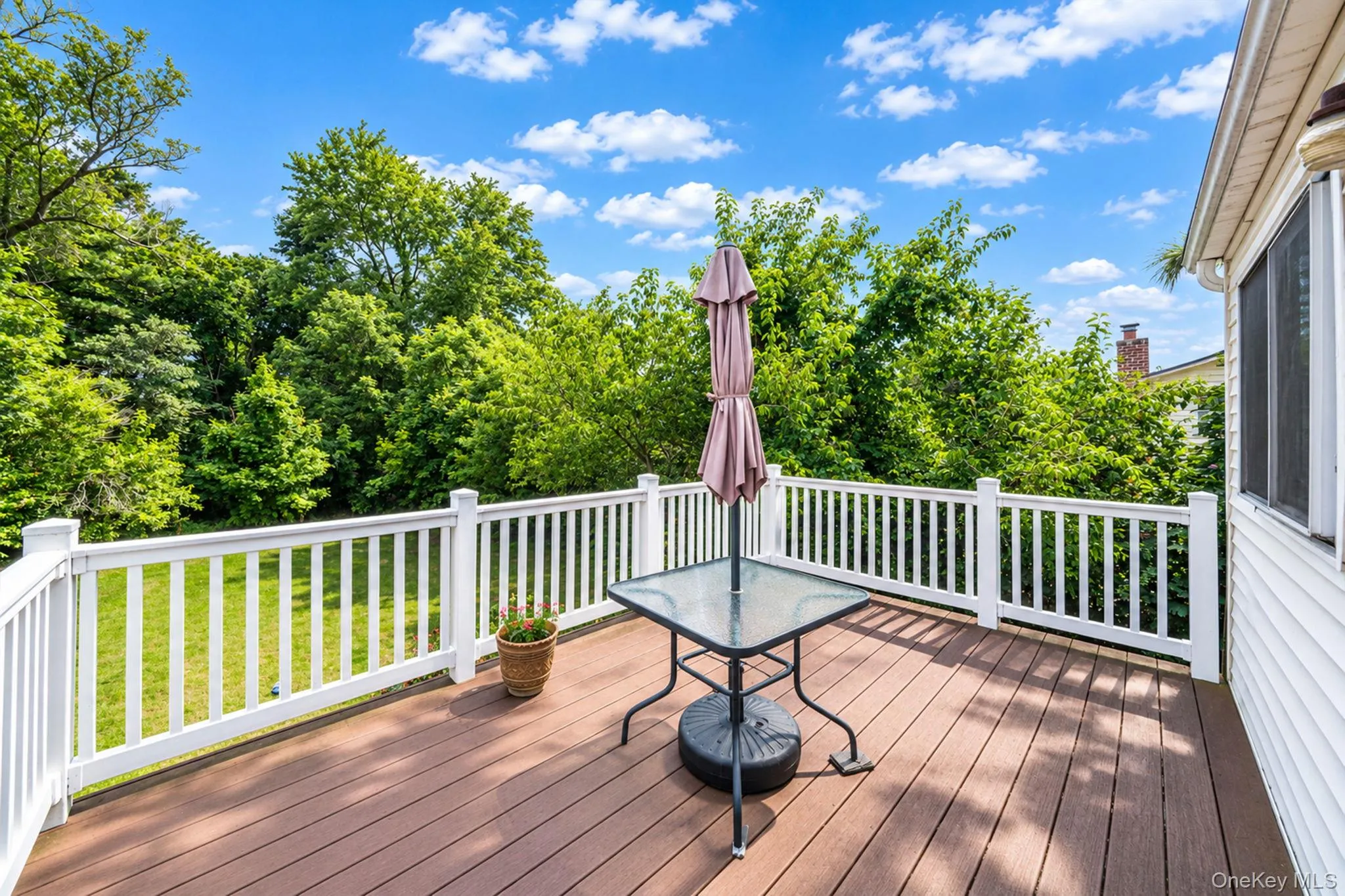 575 Freeman Avenue, Islip, NY, 4 Bedrooms Bedrooms, 8 Rooms Rooms,1 BathroomBathrooms,Residential,For Rent,Freeman,0,1050007 575 Freeman Avenue, Islip, NY, 4 Bedrooms Bedrooms, 8 Rooms Rooms,1 BathroomBathrooms,Residential,For Rent,Freeman,0,1050007