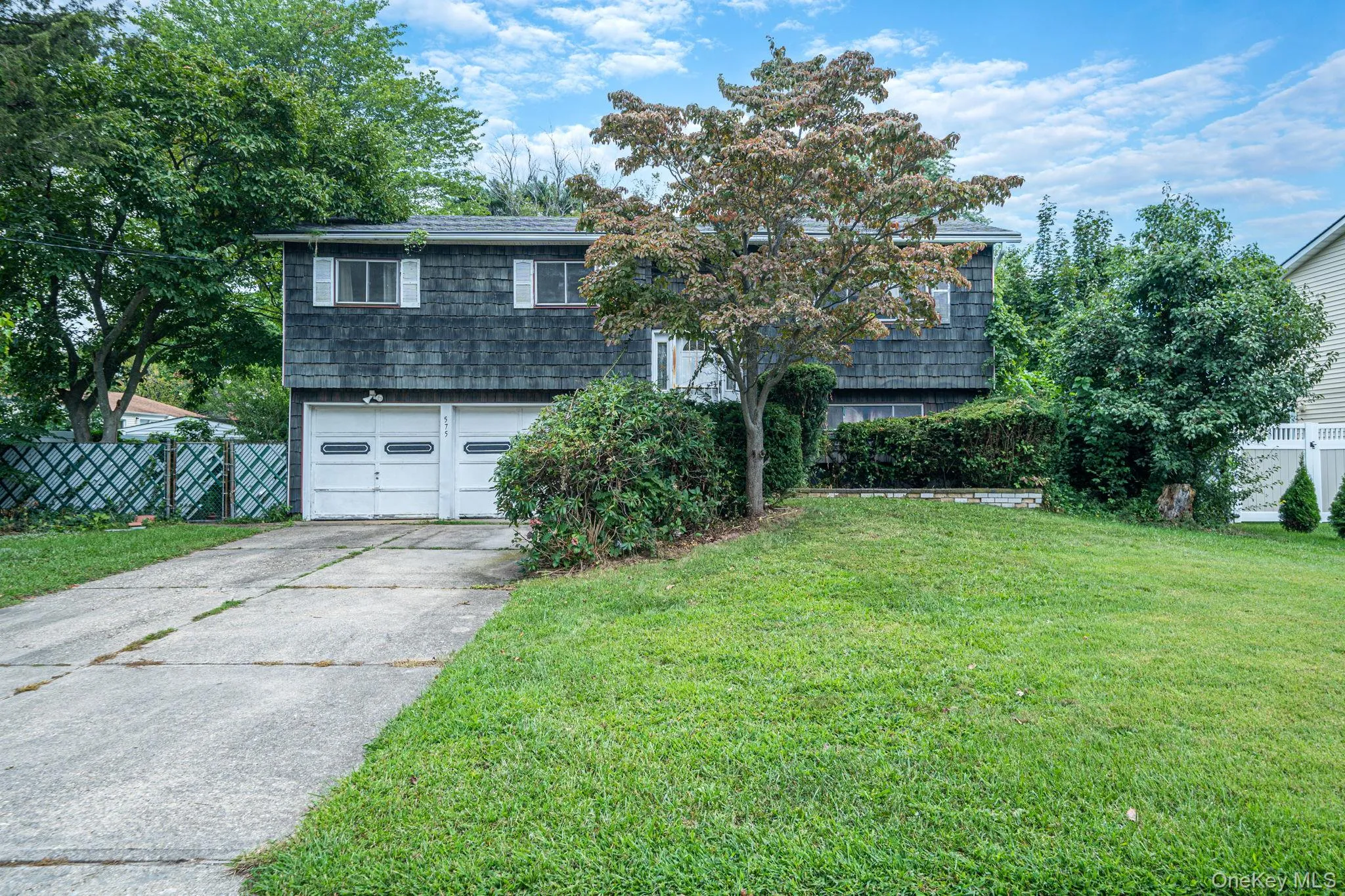 575 Freeman Avenue, Islip, NY, 4 Bedrooms Bedrooms, 8 Rooms Rooms,1 BathroomBathrooms,Residential,For Rent,Freeman,0,1050007 575 Freeman Avenue, Islip, NY, 4 Bedrooms Bedrooms, 8 Rooms Rooms,1 BathroomBathrooms,Residential,For Rent,Freeman,0,1050007