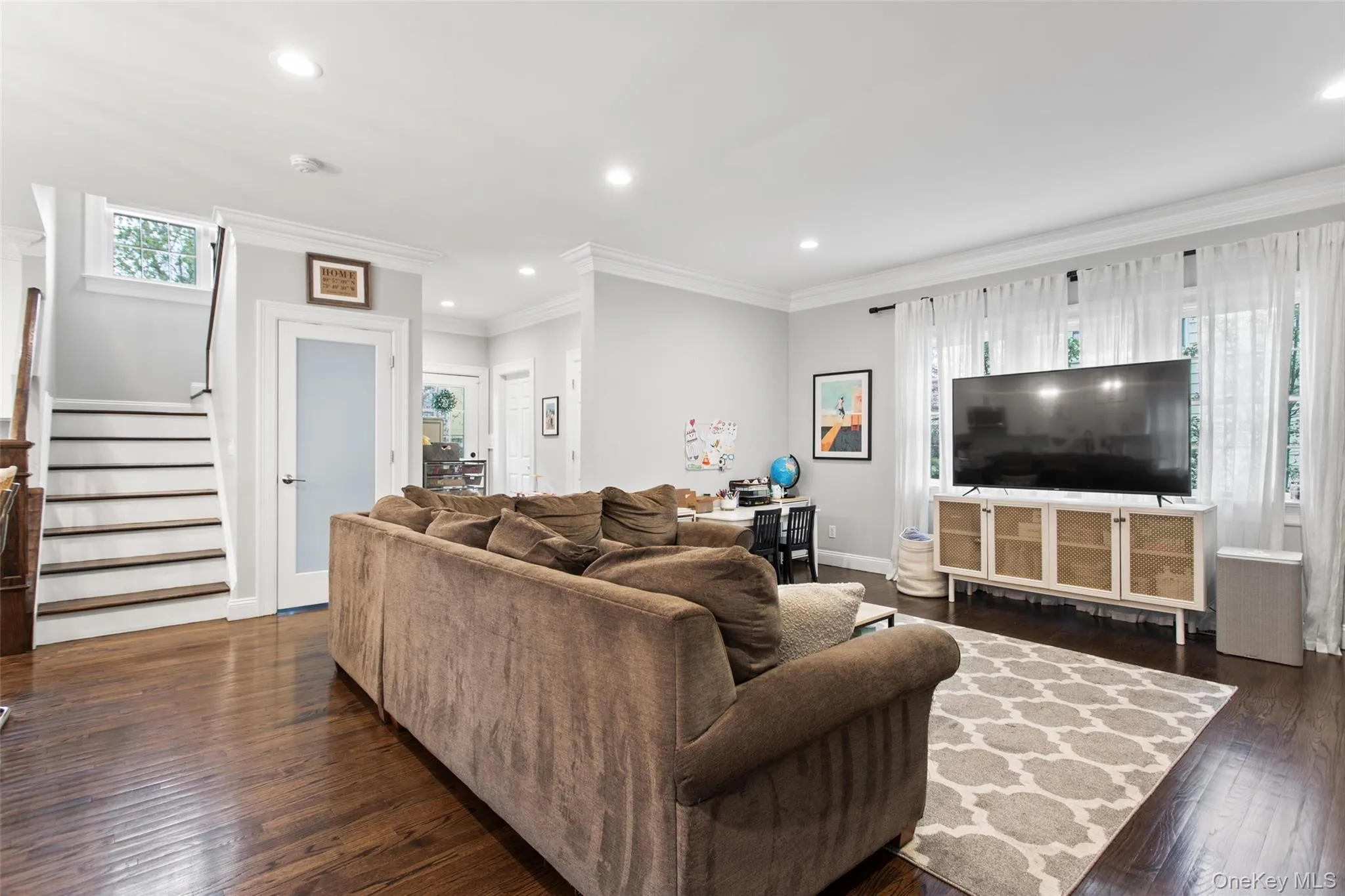 51 Wallace Street, Eastchester, NY, 3 Bedrooms Bedrooms, 6 Rooms Rooms,2 BathroomsBathrooms,Residential Lease,For Rent,Wallace,0,1050009 51 Wallace Street, Eastchester, NY, 3 Bedrooms Bedrooms, 6 Rooms Rooms,2 BathroomsBathrooms,Residential Lease,For Rent,Wallace,0,1050009