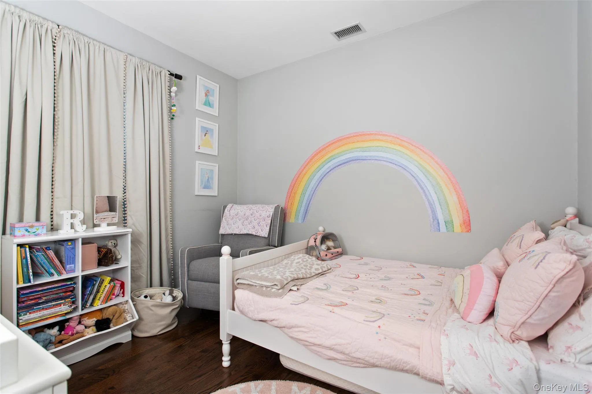 51 Wallace Street, Eastchester, NY, 3 Bedrooms Bedrooms, 6 Rooms Rooms,2 BathroomsBathrooms,Residential Lease,For Rent,Wallace,0,1050009 51 Wallace Street, Eastchester, NY, 3 Bedrooms Bedrooms, 6 Rooms Rooms,2 BathroomsBathrooms,Residential Lease,For Rent,Wallace,0,1050009