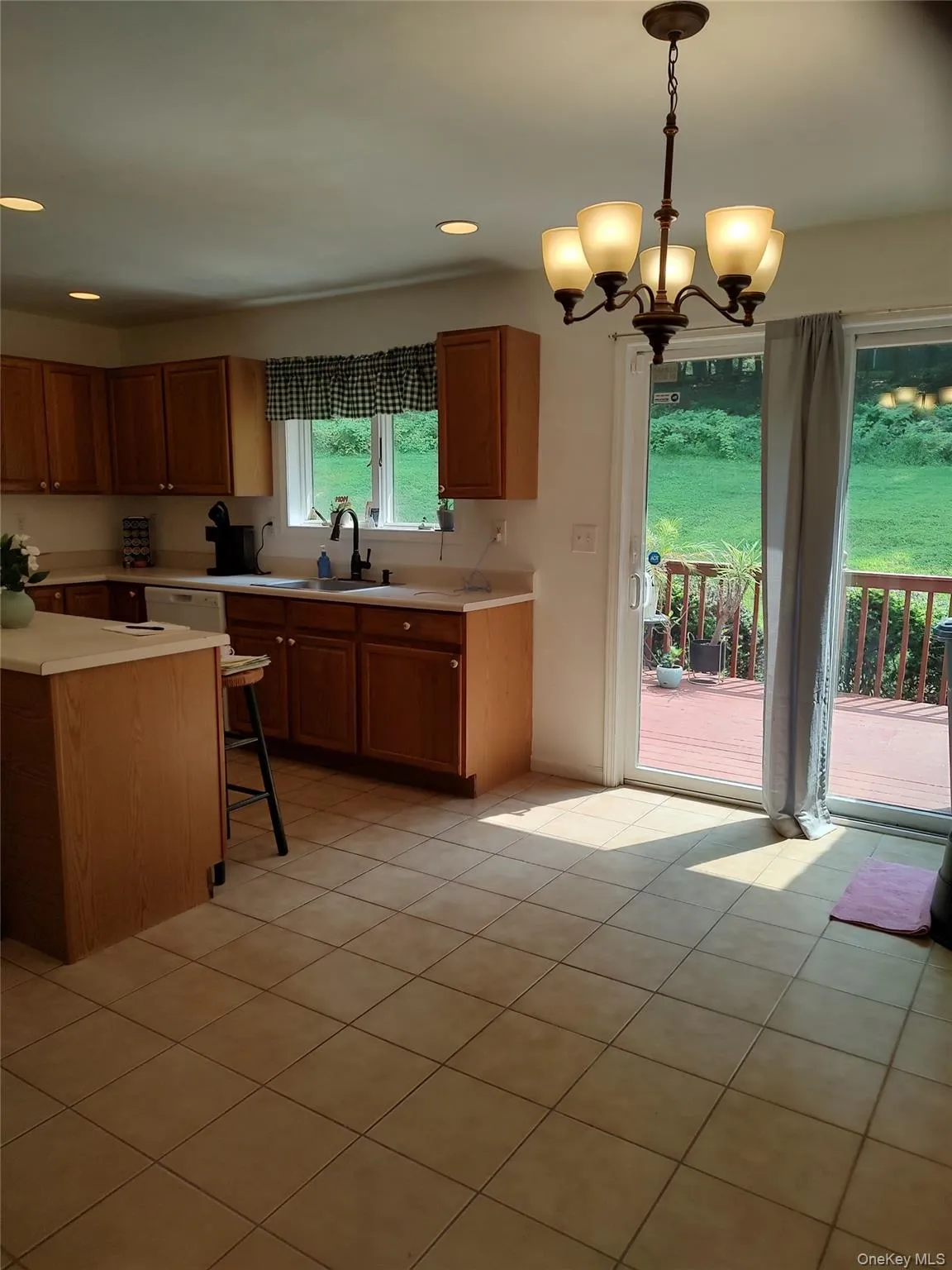 6 Summer Winds Court, Cornwall, NY, 5 Bedrooms Bedrooms, 11 Rooms Rooms,3 BathroomsBathrooms,Residential,For Rent,Summer Winds,0,1050018 6 Summer Winds Court, Cornwall, NY, 5 Bedrooms Bedrooms, 11 Rooms Rooms,3 BathroomsBathrooms,Residential,For Rent,Summer Winds,0,1050018