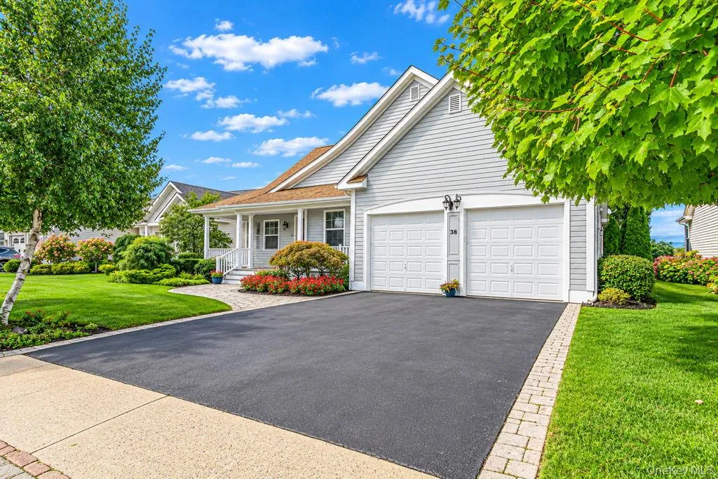 38 Tyler Drive, Riverhead, NY, 3 Bedrooms Bedrooms, 6 Rooms Rooms,2 BathroomsBathrooms,Residential,For Rent,Tyler,0,1050019 38 Tyler Drive, Riverhead, NY, 3 Bedrooms Bedrooms, 6 Rooms Rooms,2 BathroomsBathrooms,Residential,For Rent,Tyler,0,1050019