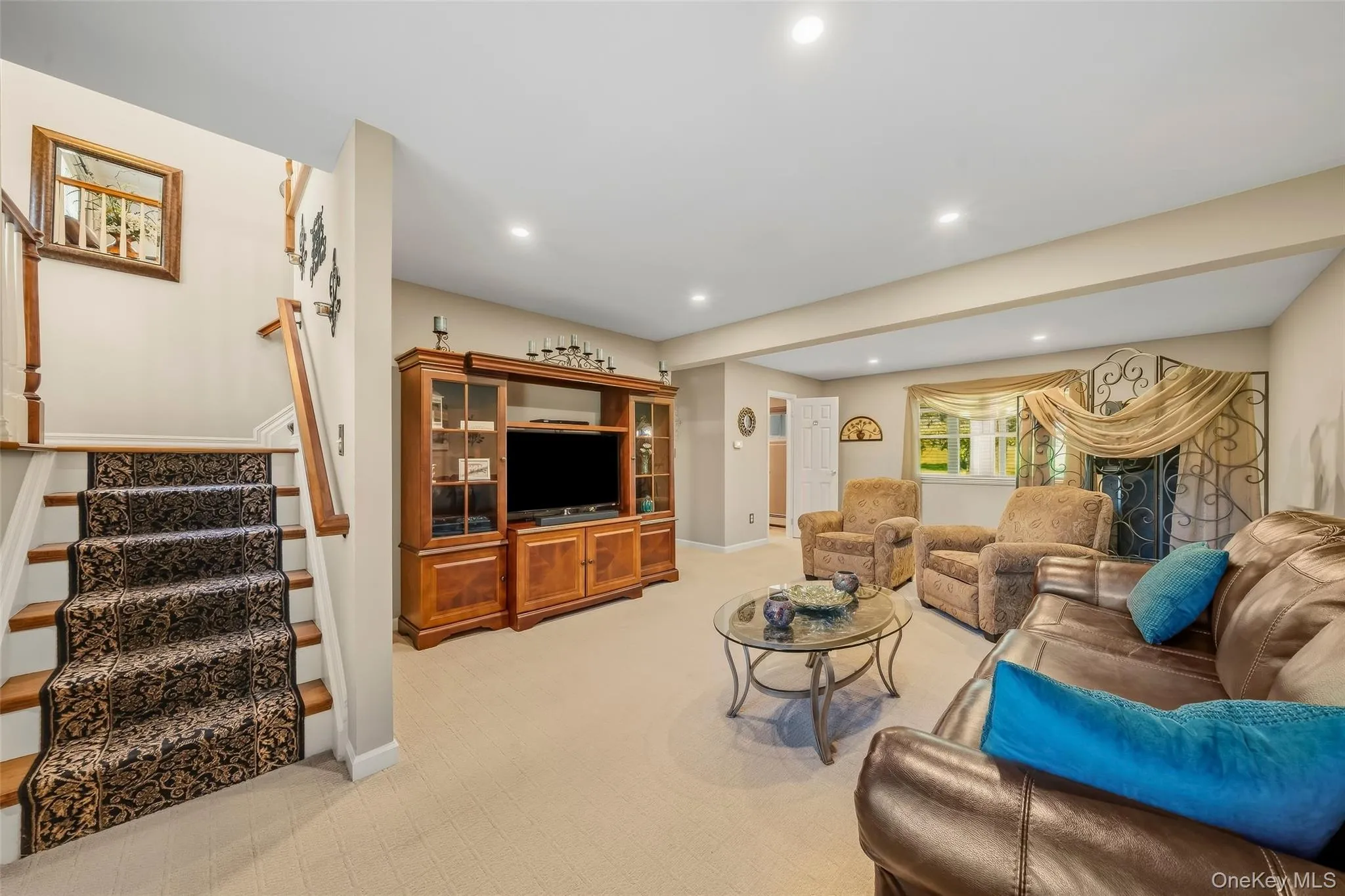 6 Liberty Court, Blooming Grove, NY, 4 Bedrooms Bedrooms, 8 Rooms Rooms,2 BathroomsBathrooms,Residential,For Rent,Liberty,0,1050025 6 Liberty Court, Blooming Grove, NY, 4 Bedrooms Bedrooms, 8 Rooms Rooms,2 BathroomsBathrooms,Residential,For Rent,Liberty,0,1050025