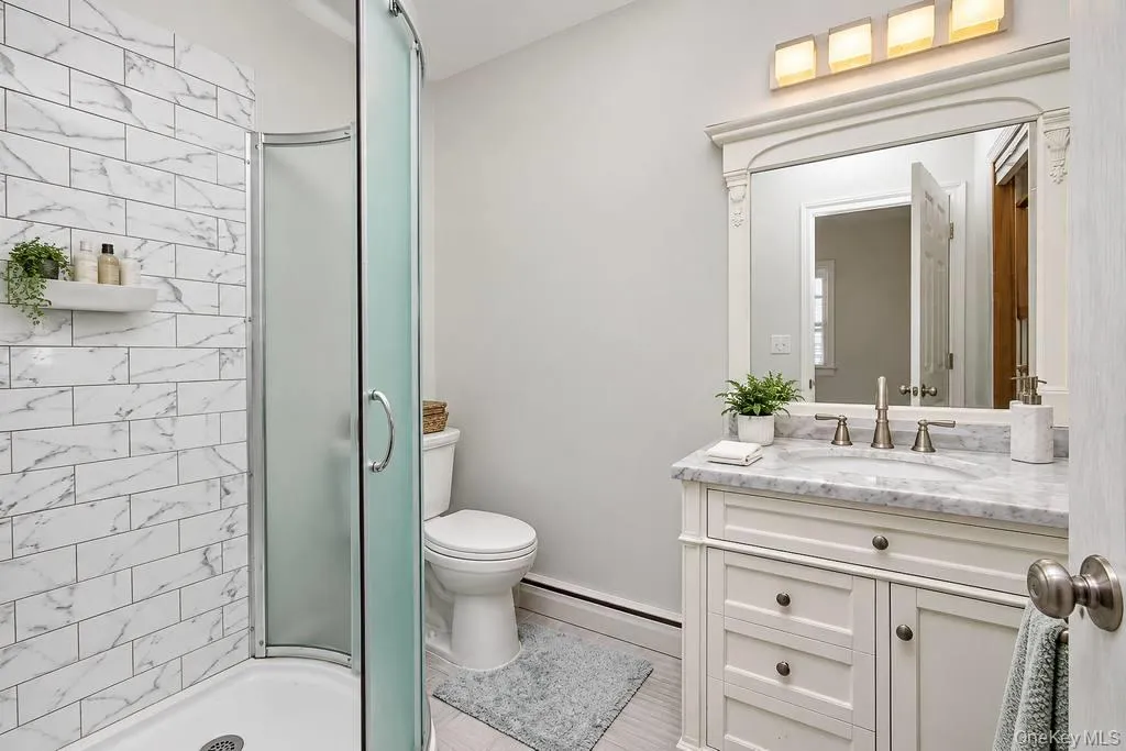 8 Curry Road, Greenburgh, NY, 3 Bedrooms Bedrooms, 6 Rooms Rooms,2 BathroomsBathrooms,Residential,For Rent,Curry,0,1050026 8 Curry Road, Greenburgh, NY, 3 Bedrooms Bedrooms, 6 Rooms Rooms,2 BathroomsBathrooms,Residential,For Rent,Curry,0,1050026