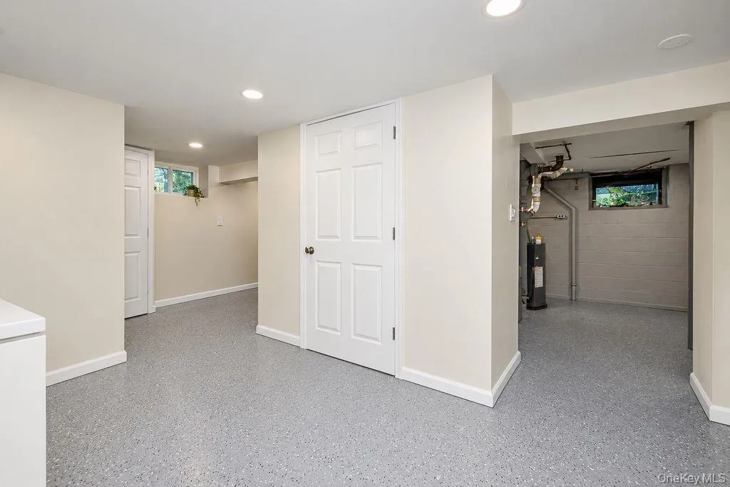 8 Curry Road, Greenburgh, NY, 3 Bedrooms Bedrooms, 6 Rooms Rooms,2 BathroomsBathrooms,Residential,For Rent,Curry,0,1050026 8 Curry Road, Greenburgh, NY, 3 Bedrooms Bedrooms, 6 Rooms Rooms,2 BathroomsBathrooms,Residential,For Rent,Curry,0,1050026