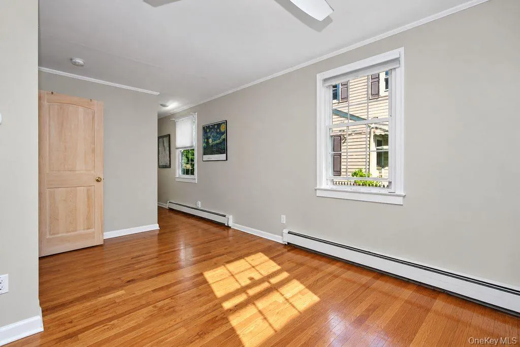 8 Curry Road, Greenburgh, NY, 3 Bedrooms Bedrooms, 6 Rooms Rooms,2 BathroomsBathrooms,Residential,For Rent,Curry,0,1050026 8 Curry Road, Greenburgh, NY, 3 Bedrooms Bedrooms, 6 Rooms Rooms,2 BathroomsBathrooms,Residential,For Rent,Curry,0,1050026