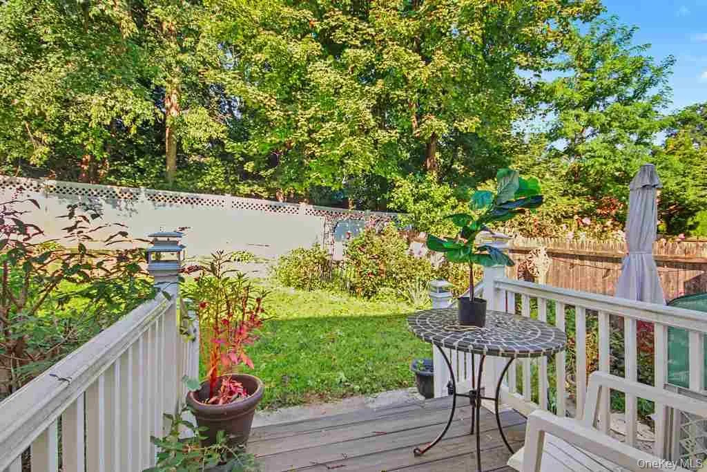 8 Curry Road, Greenburgh, NY, 3 Bedrooms Bedrooms, 6 Rooms Rooms,2 BathroomsBathrooms,Residential,For Rent,Curry,0,1050026 8 Curry Road, Greenburgh, NY, 3 Bedrooms Bedrooms, 6 Rooms Rooms,2 BathroomsBathrooms,Residential,For Rent,Curry,0,1050026