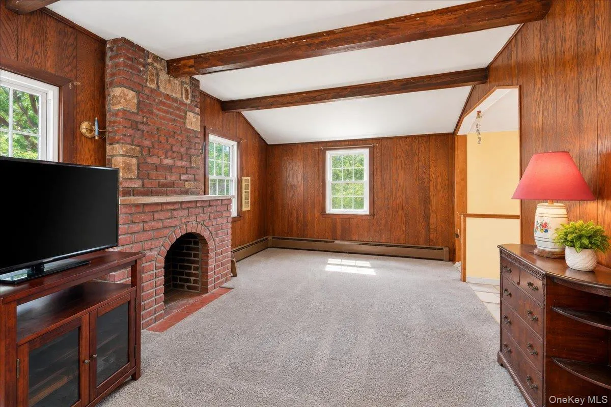 86B Edgewater Park, New York, NY, 3 Bedrooms Bedrooms, 5 Rooms Rooms,1 BathroomBathrooms,Residential,For Rent,Edgewater Park,0,1050027 86B Edgewater Park, New York, NY, 3 Bedrooms Bedrooms, 5 Rooms Rooms,1 BathroomBathrooms,Residential,For Rent,Edgewater Park,0,1050027