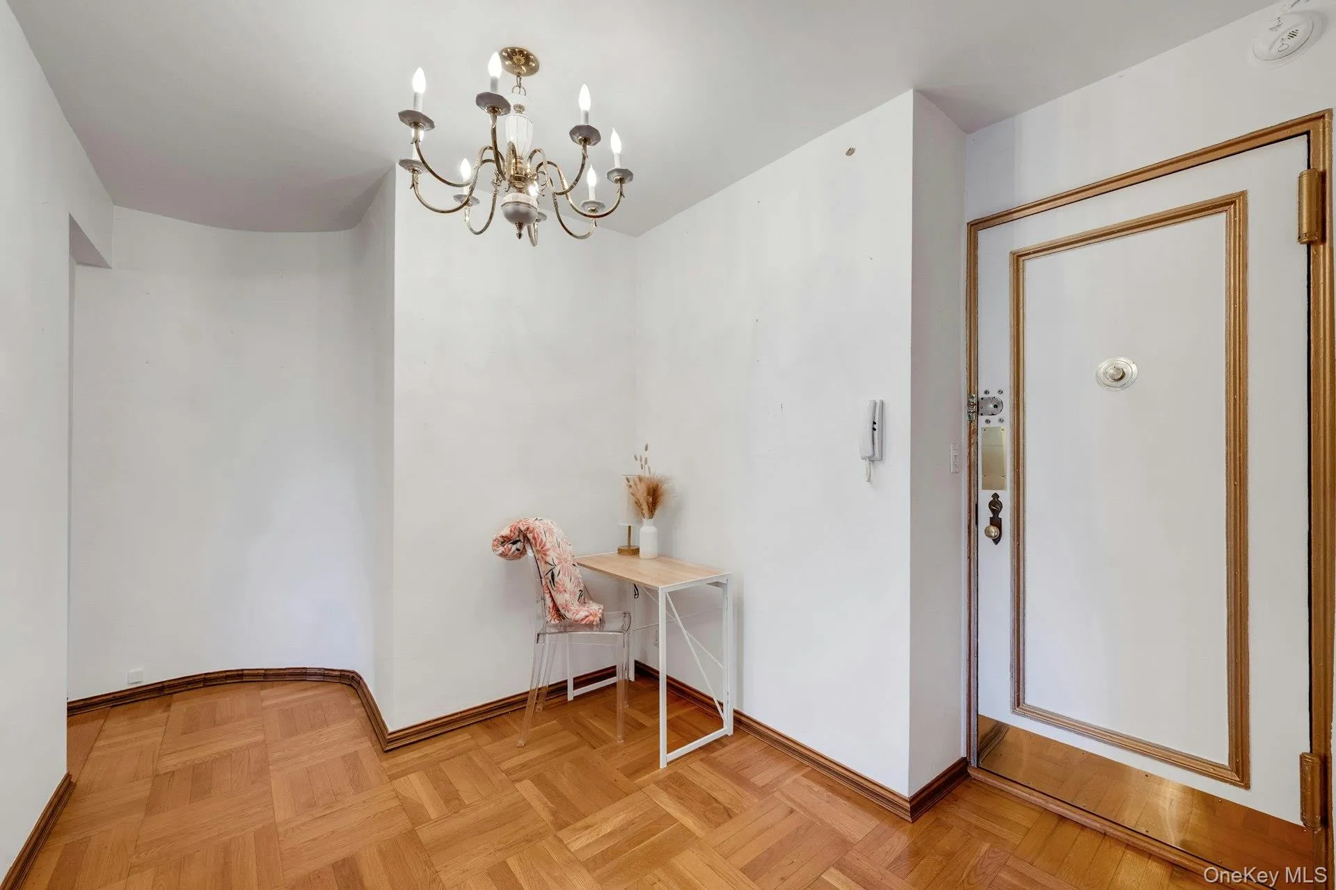 735 Kappock Street, New York, NY, 1 Bedroom Bedrooms, 3 Rooms Rooms,1 BathroomBathrooms,Residential,For Rent,Kappock,0,1050028 735 Kappock Street, New York, NY, 1 Bedroom Bedrooms, 3 Rooms Rooms,1 BathroomBathrooms,Residential,For Rent,Kappock,0,1050028