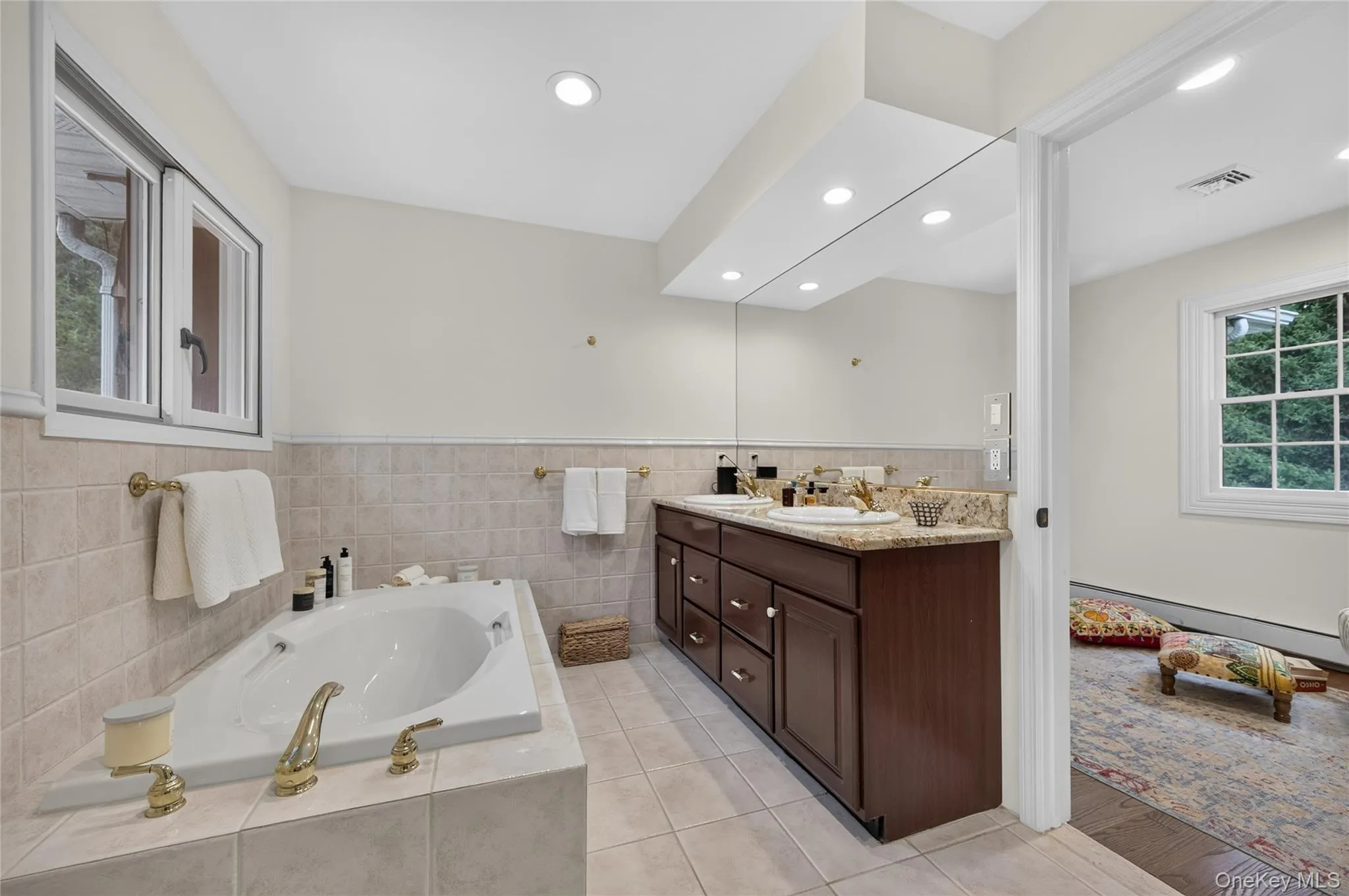 4 Salt Hay Way, Smithtown, NY, 4 Bedrooms Bedrooms, 9 Rooms Rooms,2 BathroomsBathrooms,Residential,For Rent,Salt Hay,0,1050030 4 Salt Hay Way, Smithtown, NY, 4 Bedrooms Bedrooms, 9 Rooms Rooms,2 BathroomsBathrooms,Residential,For Rent,Salt Hay,0,1050030