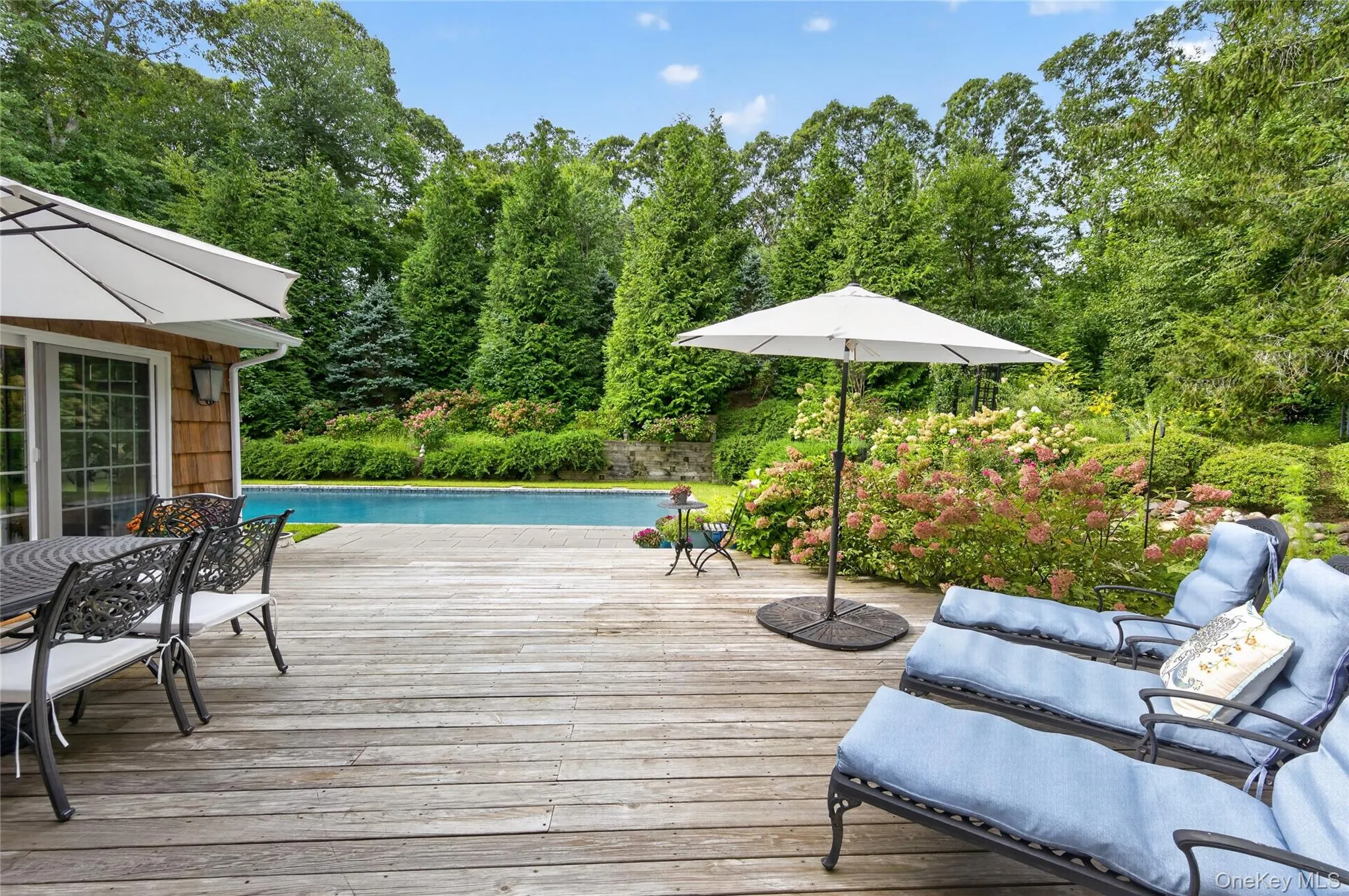 4 Salt Hay Way, Smithtown, NY, 4 Bedrooms Bedrooms, 9 Rooms Rooms,2 BathroomsBathrooms,Residential,For Rent,Salt Hay,0,1050030 4 Salt Hay Way, Smithtown, NY, 4 Bedrooms Bedrooms, 9 Rooms Rooms,2 BathroomsBathrooms,Residential,For Rent,Salt Hay,0,1050030