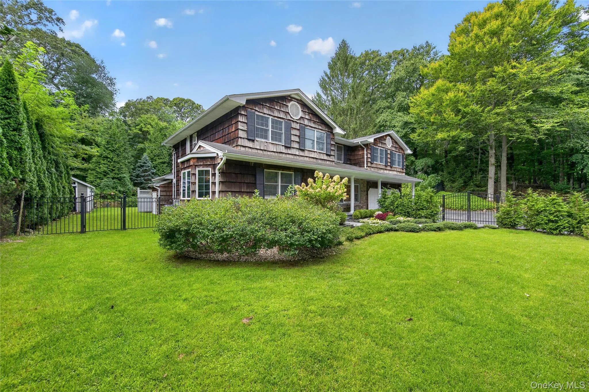 4 Salt Hay Way, Smithtown, NY, 4 Bedrooms Bedrooms, 9 Rooms Rooms,2 BathroomsBathrooms,Residential,For Rent,Salt Hay,0,1050030 4 Salt Hay Way, Smithtown, NY, 4 Bedrooms Bedrooms, 9 Rooms Rooms,2 BathroomsBathrooms,Residential,For Rent,Salt Hay,0,1050030