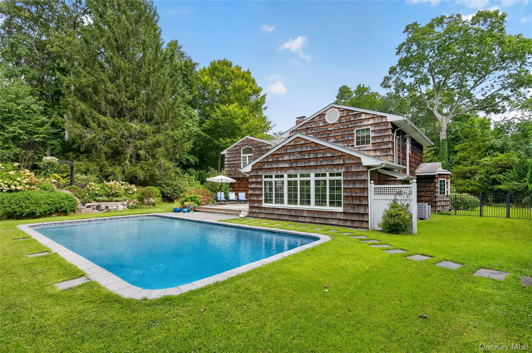 4 Salt Hay Way, Smithtown, NY, 4 Bedrooms Bedrooms, 9 Rooms Rooms,2 BathroomsBathrooms,Residential,For Rent,Salt Hay,0,1050030 4 Salt Hay Way, Smithtown, NY, 4 Bedrooms Bedrooms, 9 Rooms Rooms,2 BathroomsBathrooms,Residential,For Rent,Salt Hay,0,1050030