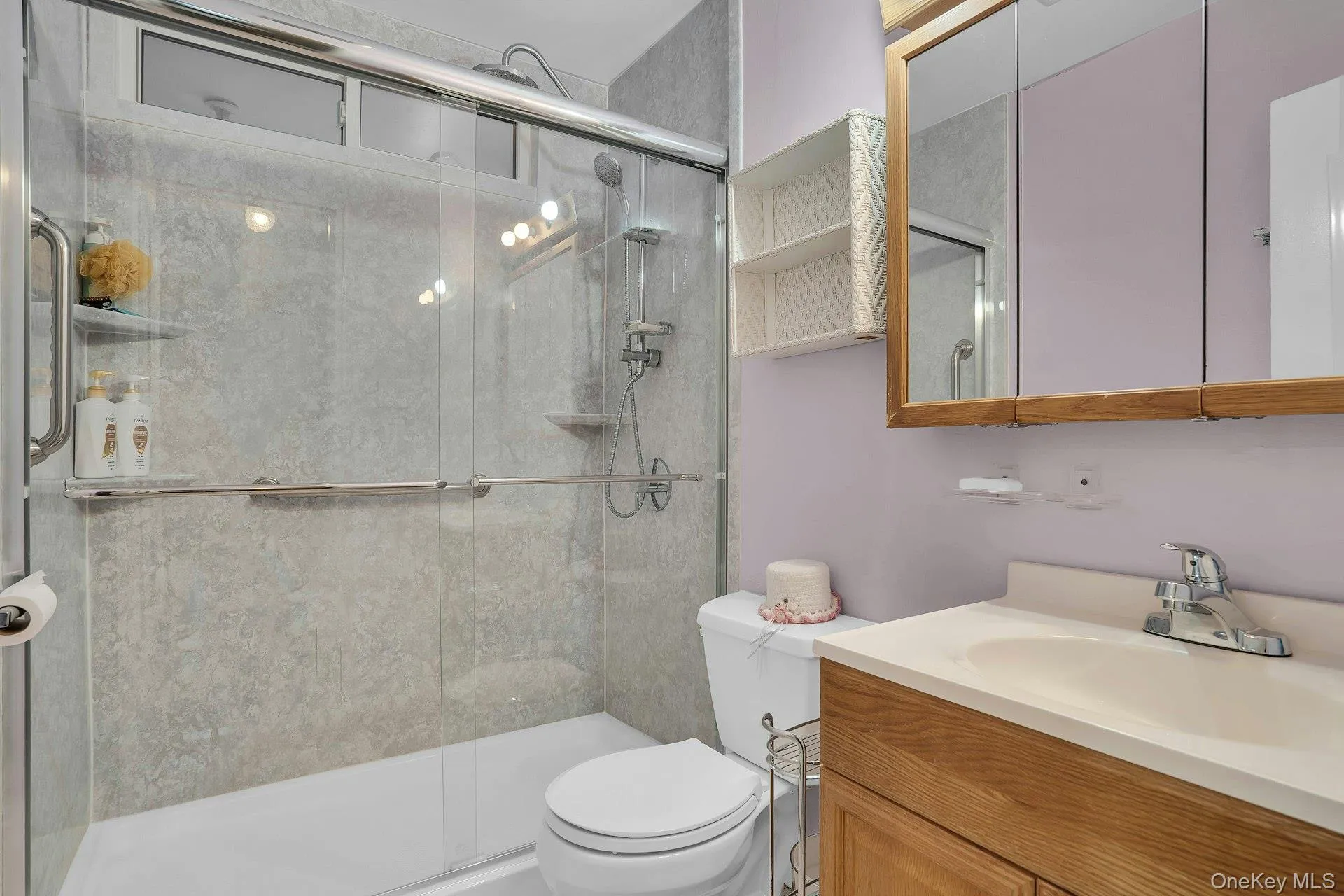 206 Alkier Street, Islip, NY, 3 Bedrooms Bedrooms, 7 Rooms Rooms,1 BathroomBathrooms,Residential,For Rent,Alkier,0,1050033 206 Alkier Street, Islip, NY, 3 Bedrooms Bedrooms, 7 Rooms Rooms,1 BathroomBathrooms,Residential,For Rent,Alkier,0,1050033