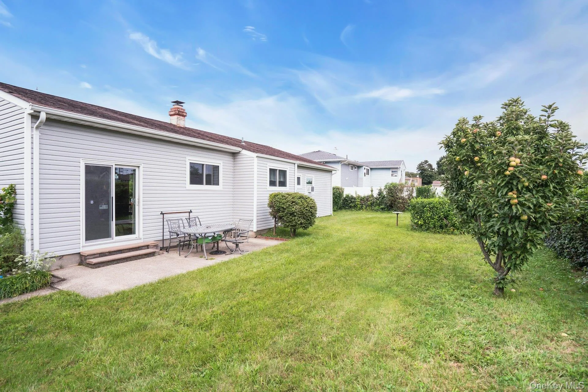 206 Alkier Street, Islip, NY, 3 Bedrooms Bedrooms, 7 Rooms Rooms,1 BathroomBathrooms,Residential,For Rent,Alkier,0,1050033 206 Alkier Street, Islip, NY, 3 Bedrooms Bedrooms, 7 Rooms Rooms,1 BathroomBathrooms,Residential,For Rent,Alkier,0,1050033