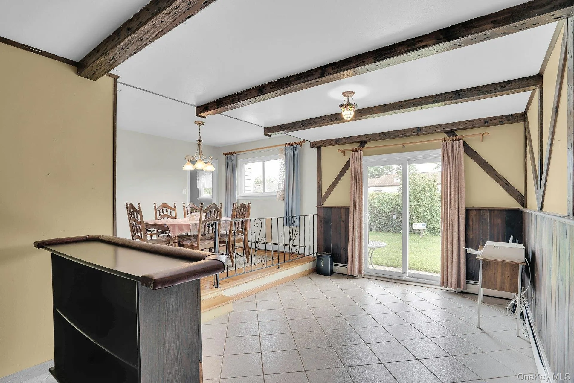 206 Alkier Street, Islip, NY, 3 Bedrooms Bedrooms, 7 Rooms Rooms,1 BathroomBathrooms,Residential,For Rent,Alkier,0,1050033 206 Alkier Street, Islip, NY, 3 Bedrooms Bedrooms, 7 Rooms Rooms,1 BathroomBathrooms,Residential,For Rent,Alkier,0,1050033