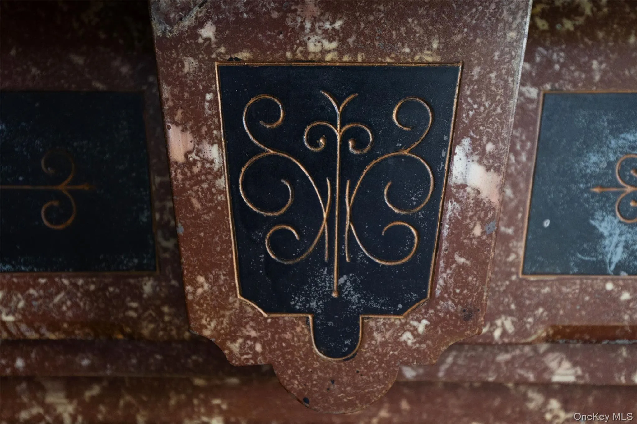 Mantel detail Mantel detail