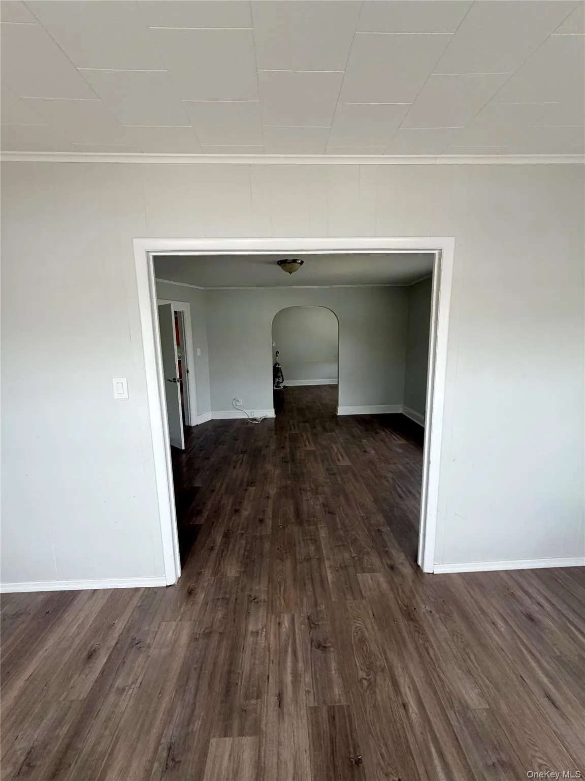 95-04 108th Avenue, New York, NY, 2 Bedrooms Bedrooms, 5 Rooms Rooms,1 BathroomBathrooms,Residential Lease,For Rent,108th,0,1050035 95-04 108th Avenue, New York, NY, 2 Bedrooms Bedrooms, 5 Rooms Rooms,1 BathroomBathrooms,Residential Lease,For Rent,108th,0,1050035