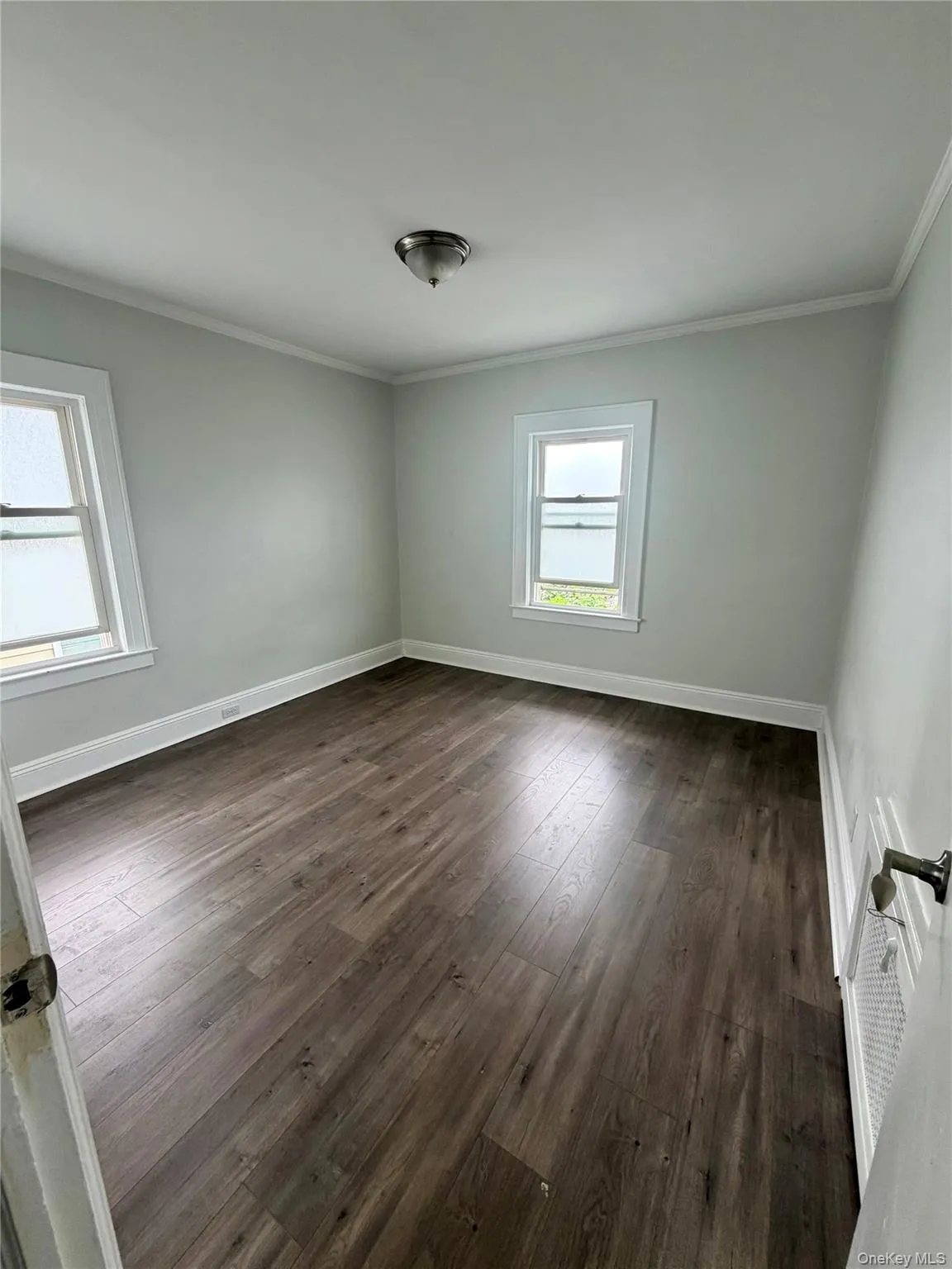 95-04 108th Avenue, New York, NY, 2 Bedrooms Bedrooms, 5 Rooms Rooms,1 BathroomBathrooms,Residential Lease,For Rent,108th,0,1050035 95-04 108th Avenue, New York, NY, 2 Bedrooms Bedrooms, 5 Rooms Rooms,1 BathroomBathrooms,Residential Lease,For Rent,108th,0,1050035