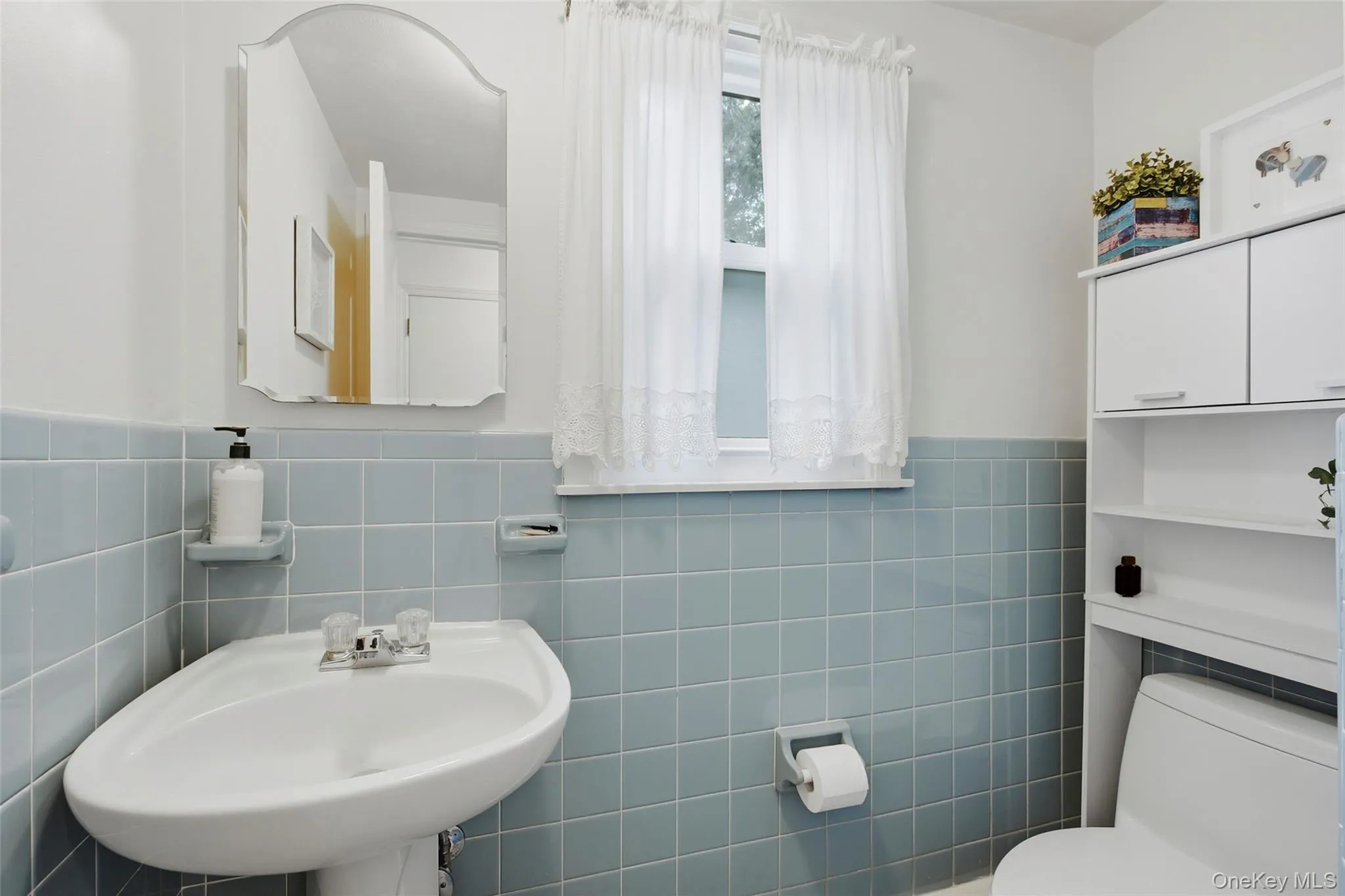 2 Mount Grey Road, Brookhaven, NY, 4 Bedrooms Bedrooms, 8 Rooms Rooms,2 BathroomsBathrooms,Residential,For Rent,Mount Grey,0,1050036 2 Mount Grey Road, Brookhaven, NY, 4 Bedrooms Bedrooms, 8 Rooms Rooms,2 BathroomsBathrooms,Residential,For Rent,Mount Grey,0,1050036