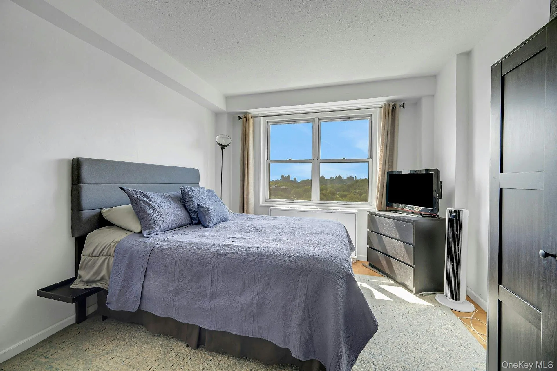 2400 Johnson Avenue, New York, NY, 1 Bedroom Bedrooms, 3 Rooms Rooms,1 BathroomBathrooms,Residential,For Rent,Johnson,0,1050038 2400 Johnson Avenue, New York, NY, 1 Bedroom Bedrooms, 3 Rooms Rooms,1 BathroomBathrooms,Residential,For Rent,Johnson,0,1050038
