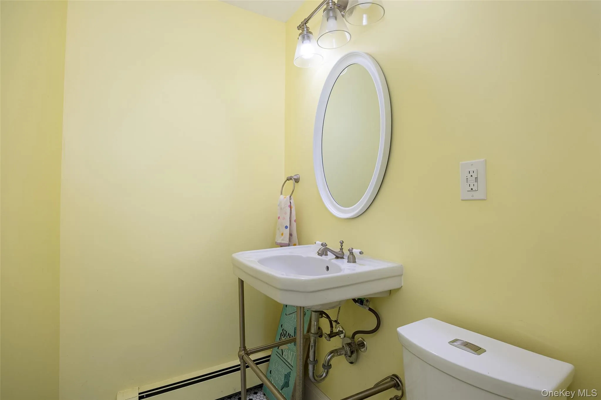 37 Brothers Road, Wappinger, NY, 3 Bedrooms Bedrooms, 9 Rooms Rooms,2 BathroomsBathrooms,Residential,For Rent,Brothers,0,1050045 37 Brothers Road, Wappinger, NY, 3 Bedrooms Bedrooms, 9 Rooms Rooms,2 BathroomsBathrooms,Residential,For Rent,Brothers,0,1050045