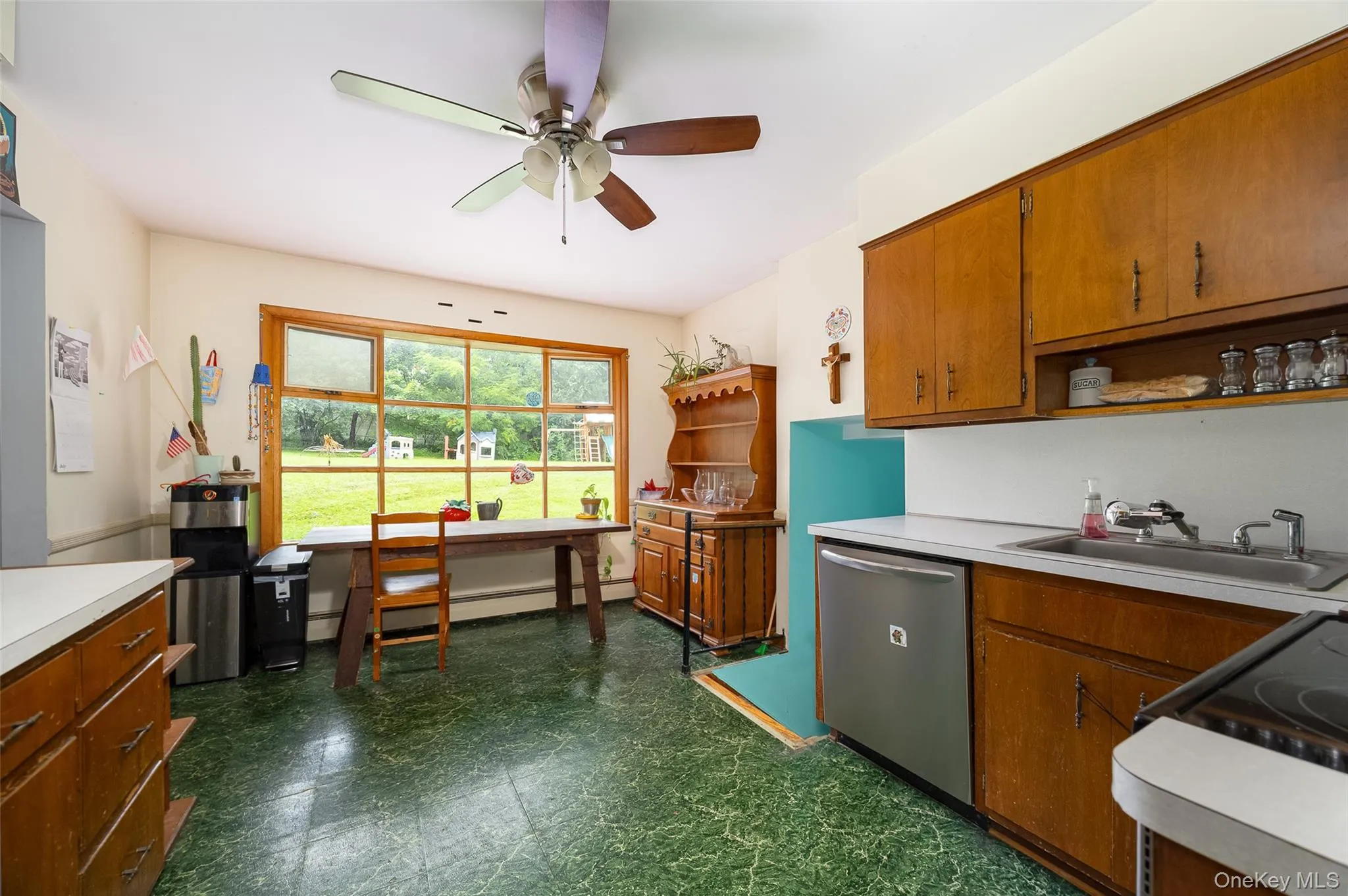 37 Brothers Road, Wappinger, NY, 3 Bedrooms Bedrooms, 9 Rooms Rooms,2 BathroomsBathrooms,Residential,For Rent,Brothers,0,1050045 37 Brothers Road, Wappinger, NY, 3 Bedrooms Bedrooms, 9 Rooms Rooms,2 BathroomsBathrooms,Residential,For Rent,Brothers,0,1050045