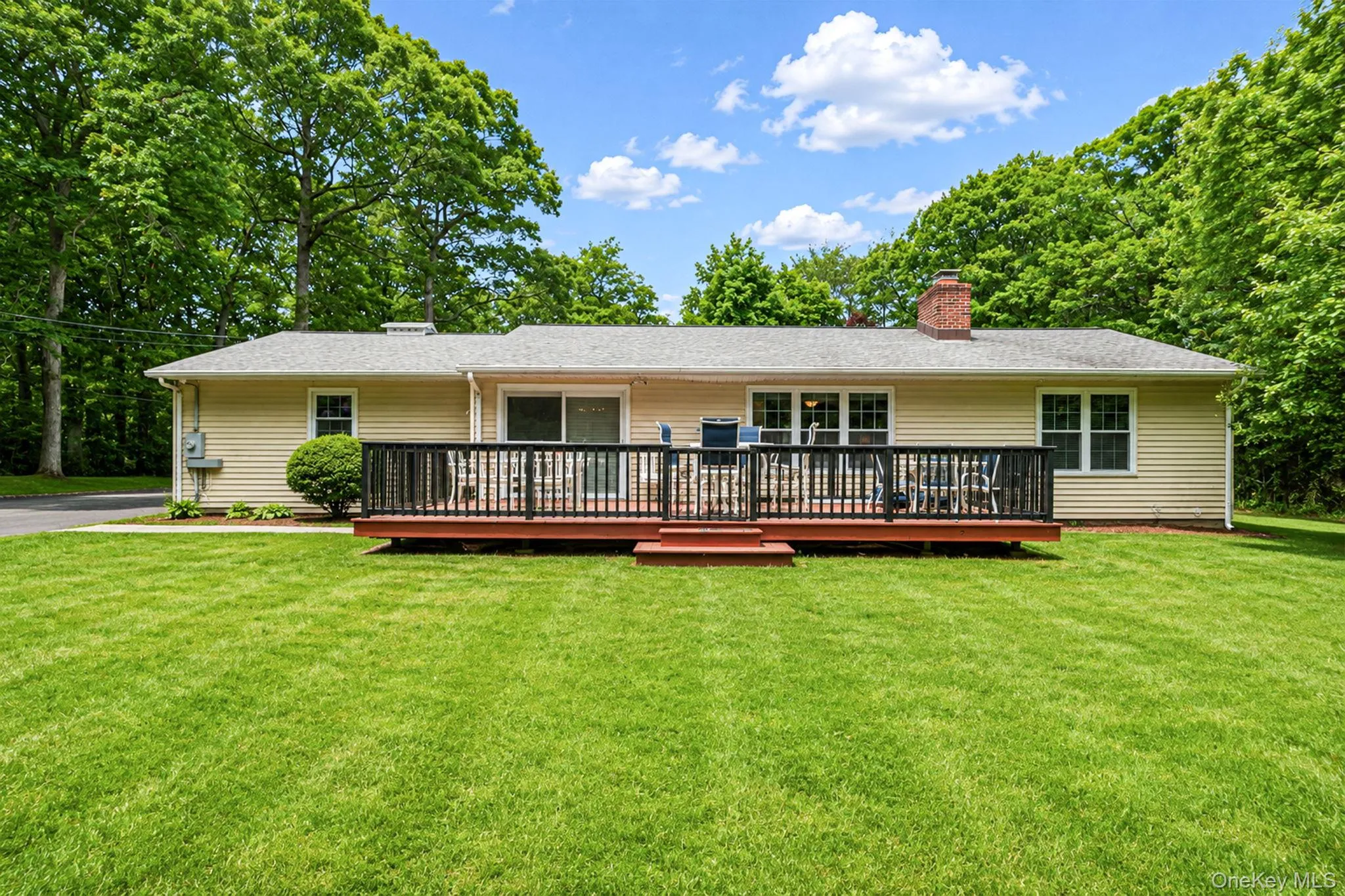 15 Cliff Road, Brookhaven, NY, 3 Bedrooms Bedrooms, 8 Rooms Rooms,2 BathroomsBathrooms,Residential,For Rent,Cliff,0,1050046 15 Cliff Road, Brookhaven, NY, 3 Bedrooms Bedrooms, 8 Rooms Rooms,2 BathroomsBathrooms,Residential,For Rent,Cliff,0,1050046