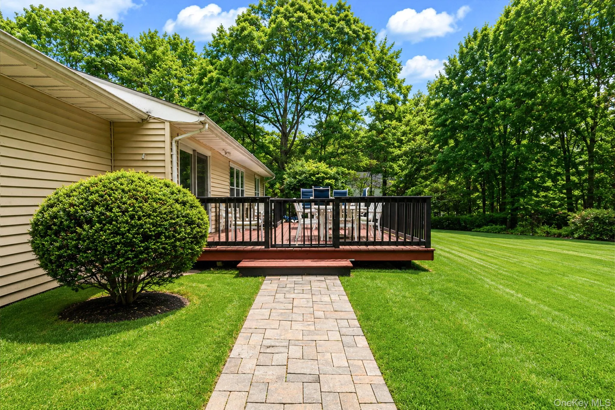 15 Cliff Road, Brookhaven, NY, 3 Bedrooms Bedrooms, 8 Rooms Rooms,2 BathroomsBathrooms,Residential,For Rent,Cliff,0,1050046 15 Cliff Road, Brookhaven, NY, 3 Bedrooms Bedrooms, 8 Rooms Rooms,2 BathroomsBathrooms,Residential,For Rent,Cliff,0,1050046