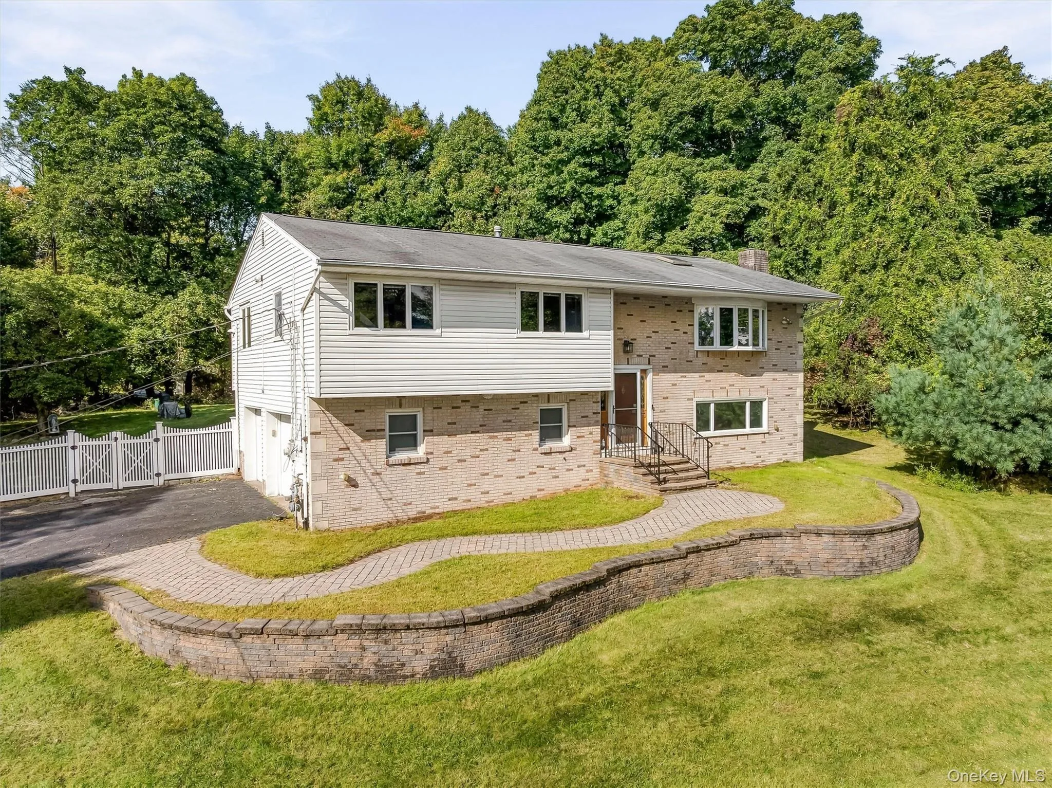 58 Regina Road, Ramapo, NY, 3 Bedrooms Bedrooms, 9 Rooms Rooms,1 BathroomBathrooms,Residential,For Rent,Regina,0,1050049 58 Regina Road, Ramapo, NY, 3 Bedrooms Bedrooms, 9 Rooms Rooms,1 BathroomBathrooms,Residential,For Rent,Regina,0,1050049