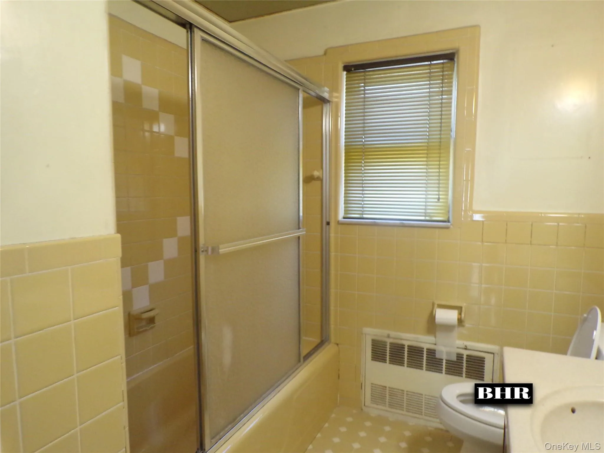 1821 27th Street, New York, NY, 3 Bedrooms Bedrooms, 6 Rooms Rooms,1 BathroomBathrooms,Residential,For Rent,27th,0,1050059 1821 27th Street, New York, NY, 3 Bedrooms Bedrooms, 6 Rooms Rooms,1 BathroomBathrooms,Residential,For Rent,27th,0,1050059