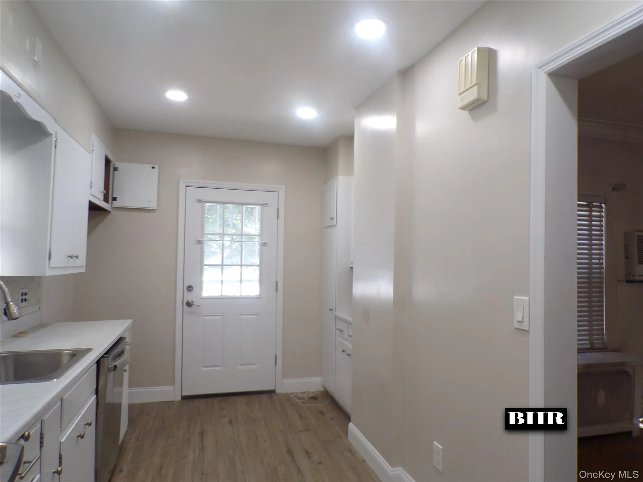 1821 27th Street, New York, NY, 3 Bedrooms Bedrooms, 6 Rooms Rooms,1 BathroomBathrooms,Residential,For Rent,27th,0,1050059 1821 27th Street, New York, NY, 3 Bedrooms Bedrooms, 6 Rooms Rooms,1 BathroomBathrooms,Residential,For Rent,27th,0,1050059