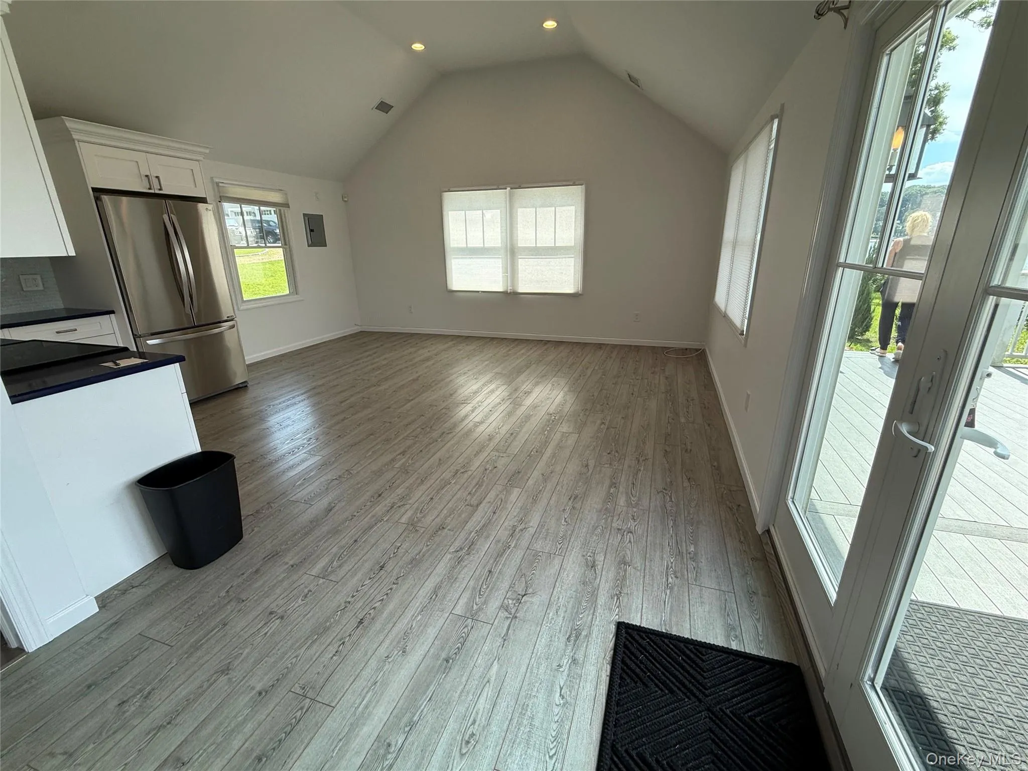 169 Shore Road, Huntington, NY, 1 Bedroom Bedrooms, 4 Rooms Rooms,1 BathroomBathrooms,Residential Lease,For Rent,Shore,0,1050066 169 Shore Road, Huntington, NY, 1 Bedroom Bedrooms, 4 Rooms Rooms,1 BathroomBathrooms,Residential Lease,For Rent,Shore,0,1050066