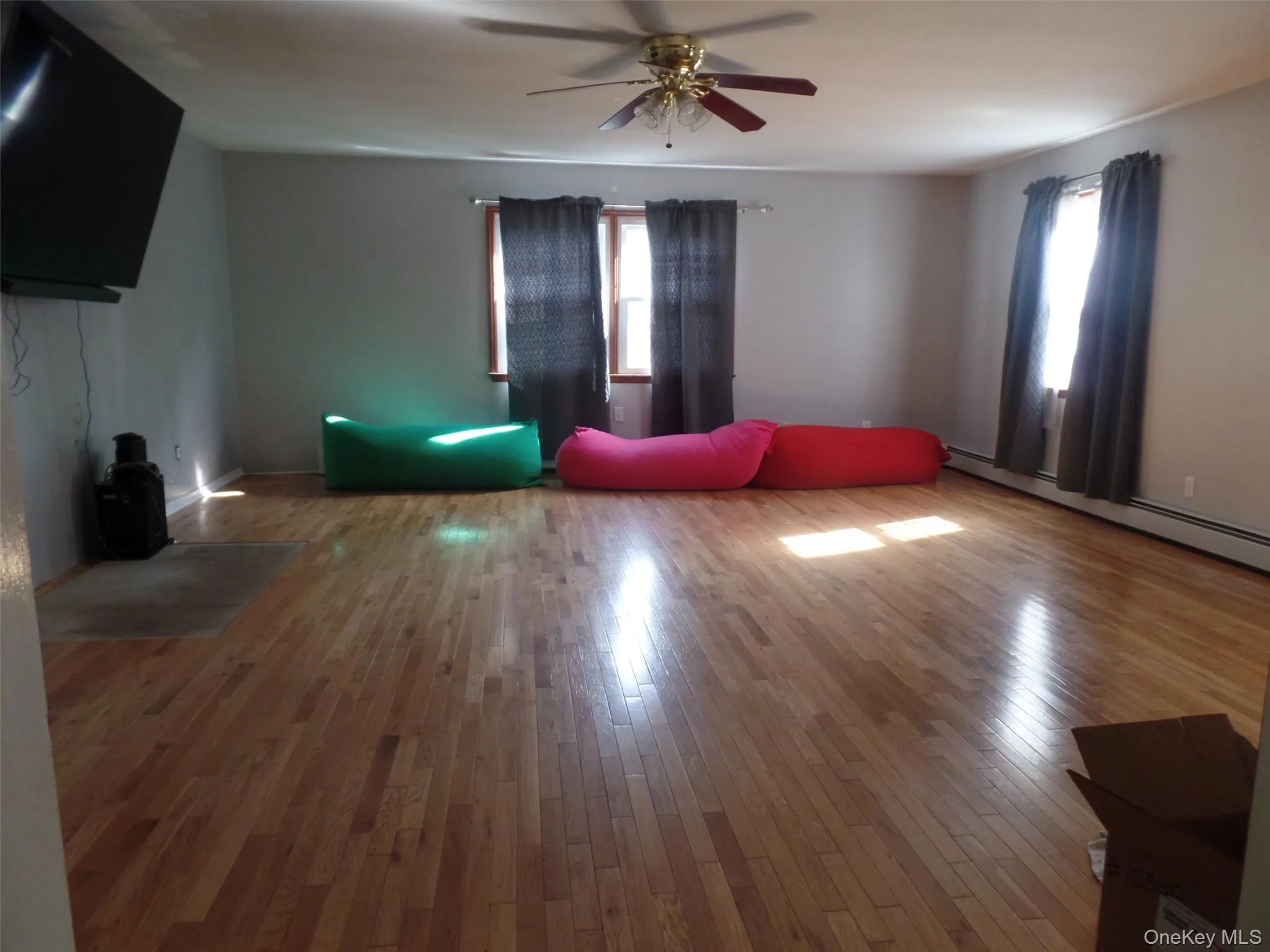 41 Christine Court, East Fishkill, NY, 4 Bedrooms Bedrooms, 8 Rooms Rooms,2 BathroomsBathrooms,Residential,For Rent,Christine,0,1050074 41 Christine Court, East Fishkill, NY, 4 Bedrooms Bedrooms, 8 Rooms Rooms,2 BathroomsBathrooms,Residential,For Rent,Christine,0,1050074