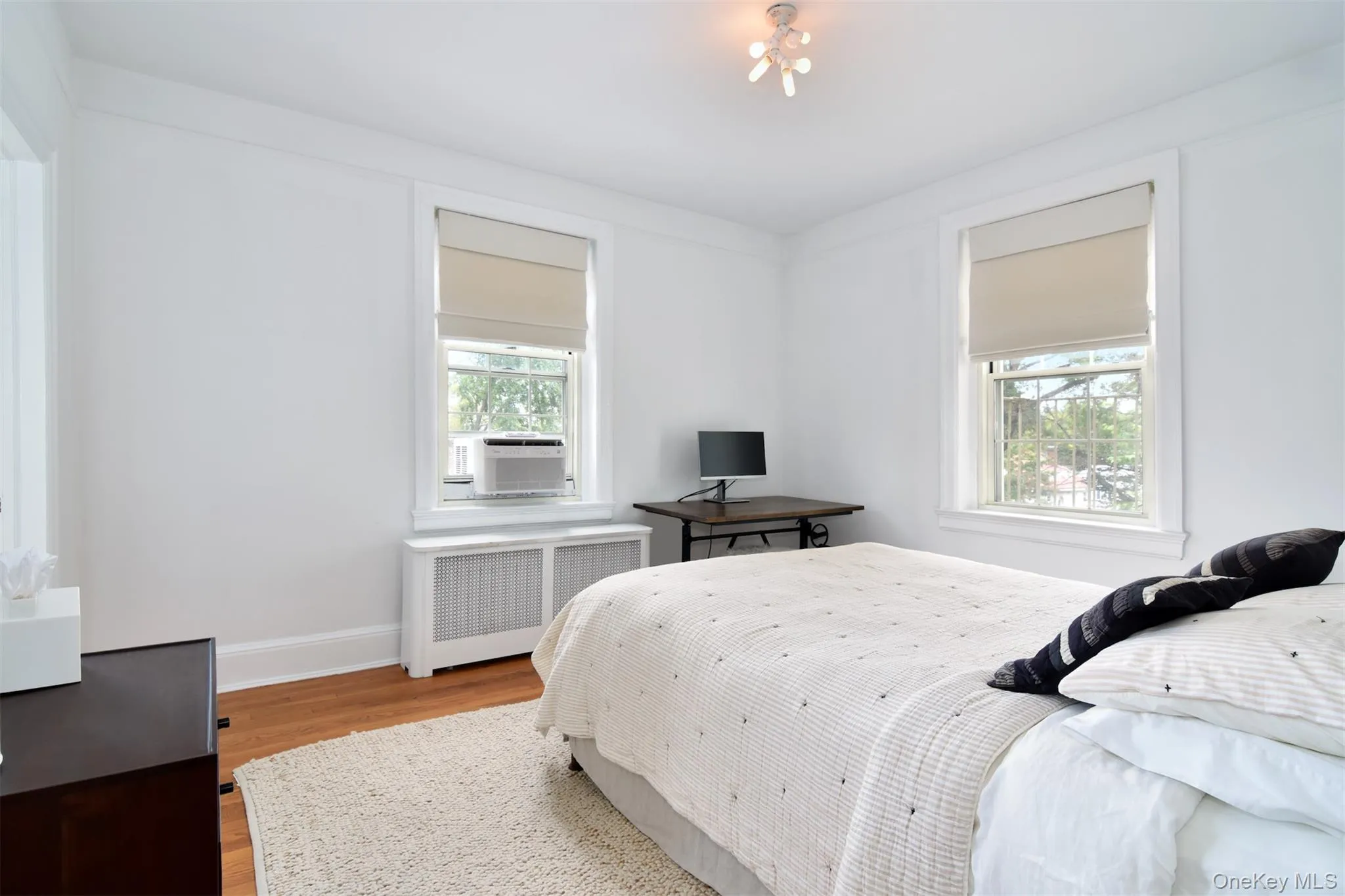 1 Park Lane, Mount Vernon, NY, 3 Bedrooms Bedrooms, 7 Rooms Rooms,3 BathroomsBathrooms,Residential,For Rent,Park,0,1050079 1 Park Lane, Mount Vernon, NY, 3 Bedrooms Bedrooms, 7 Rooms Rooms,3 BathroomsBathrooms,Residential,For Rent,Park,0,1050079